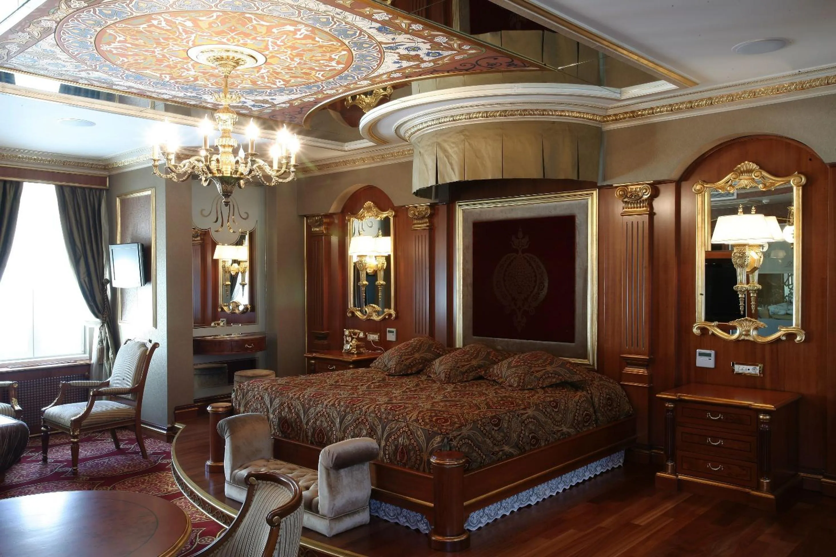 Bedroom, Bed in Fuat Pasa Oteli - Special Category Bosphorus