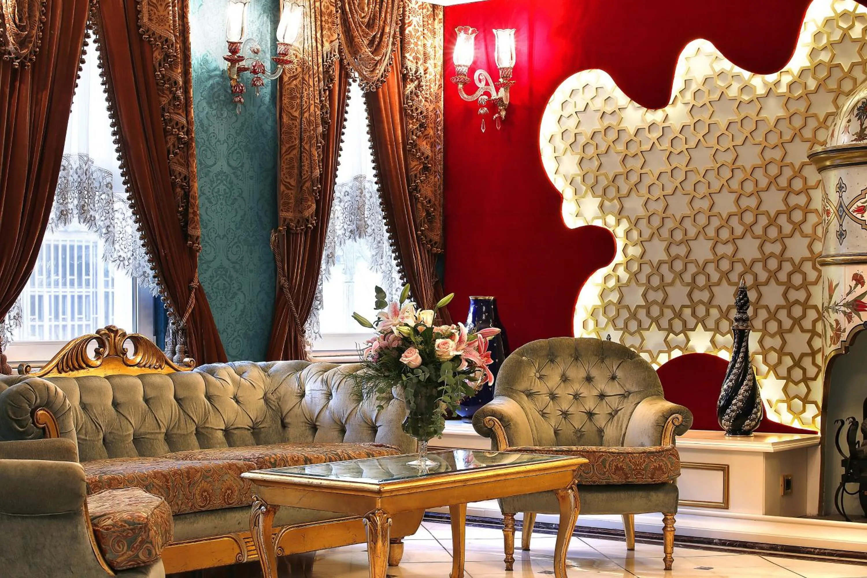 Lobby or reception in Fuat Pasa Oteli - Special Category Bosphorus