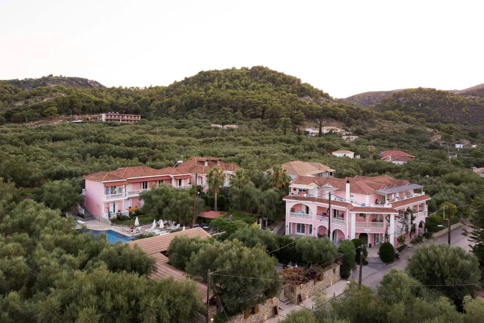 Property building in Kyprianos