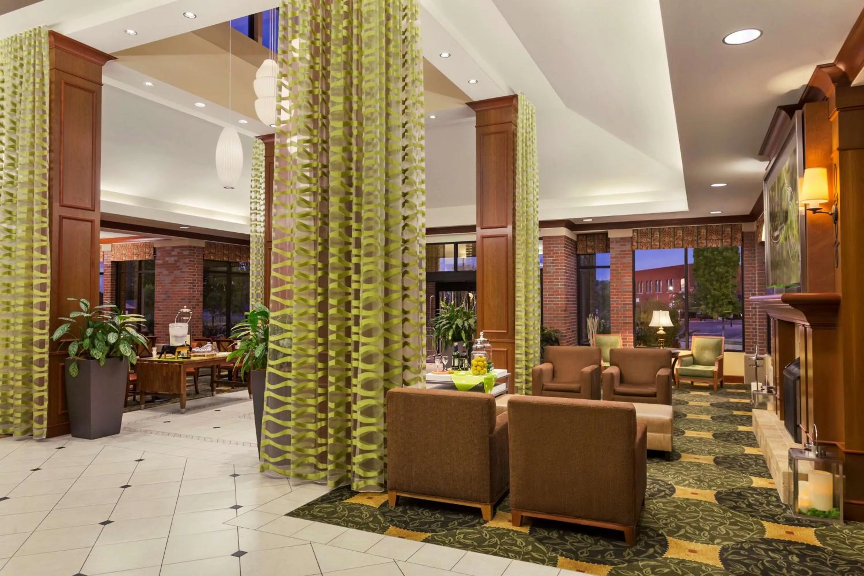 Lobby or reception in Hilton Garden Inn Bartlesville