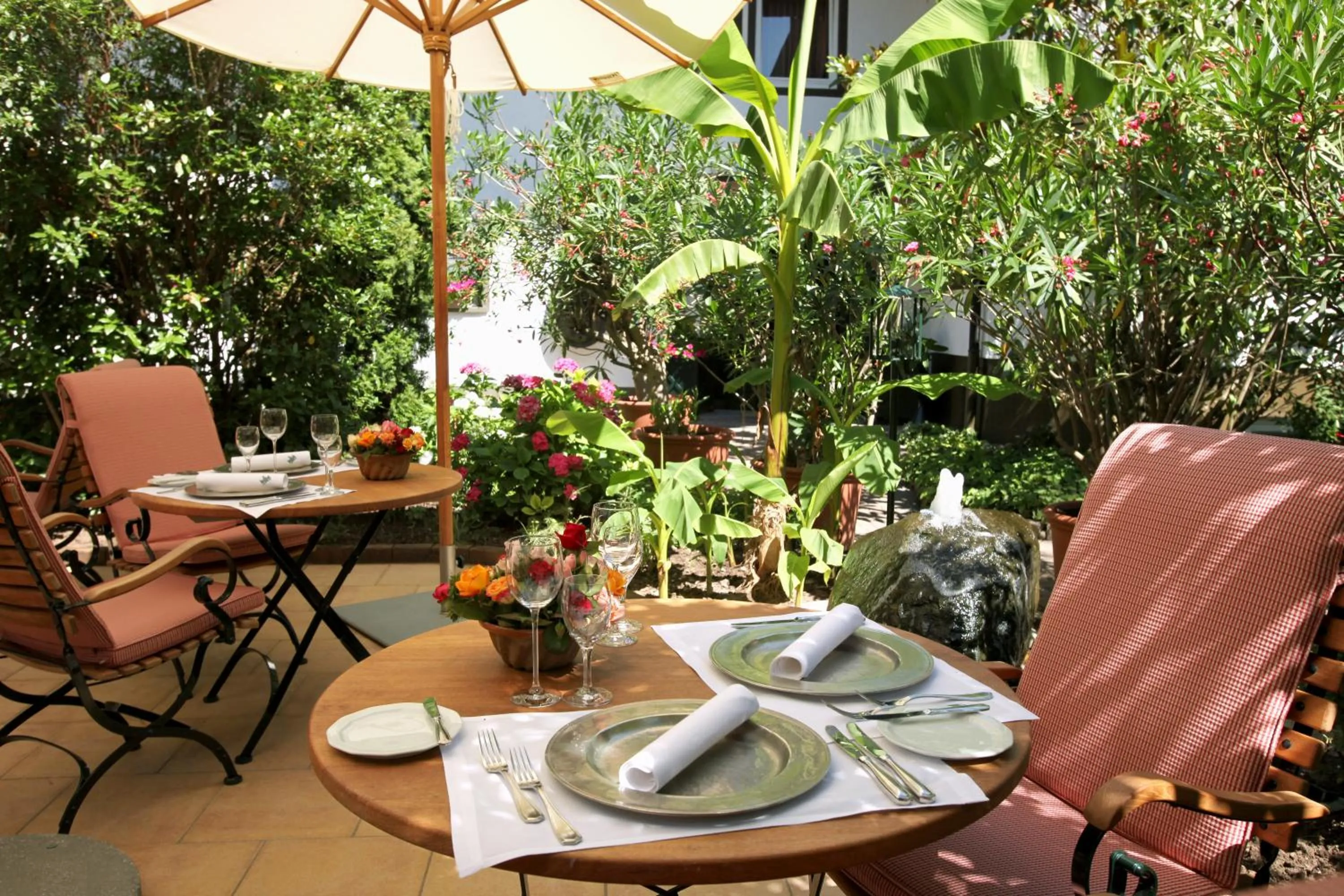 Restaurant/places to eat in Hotel Krone