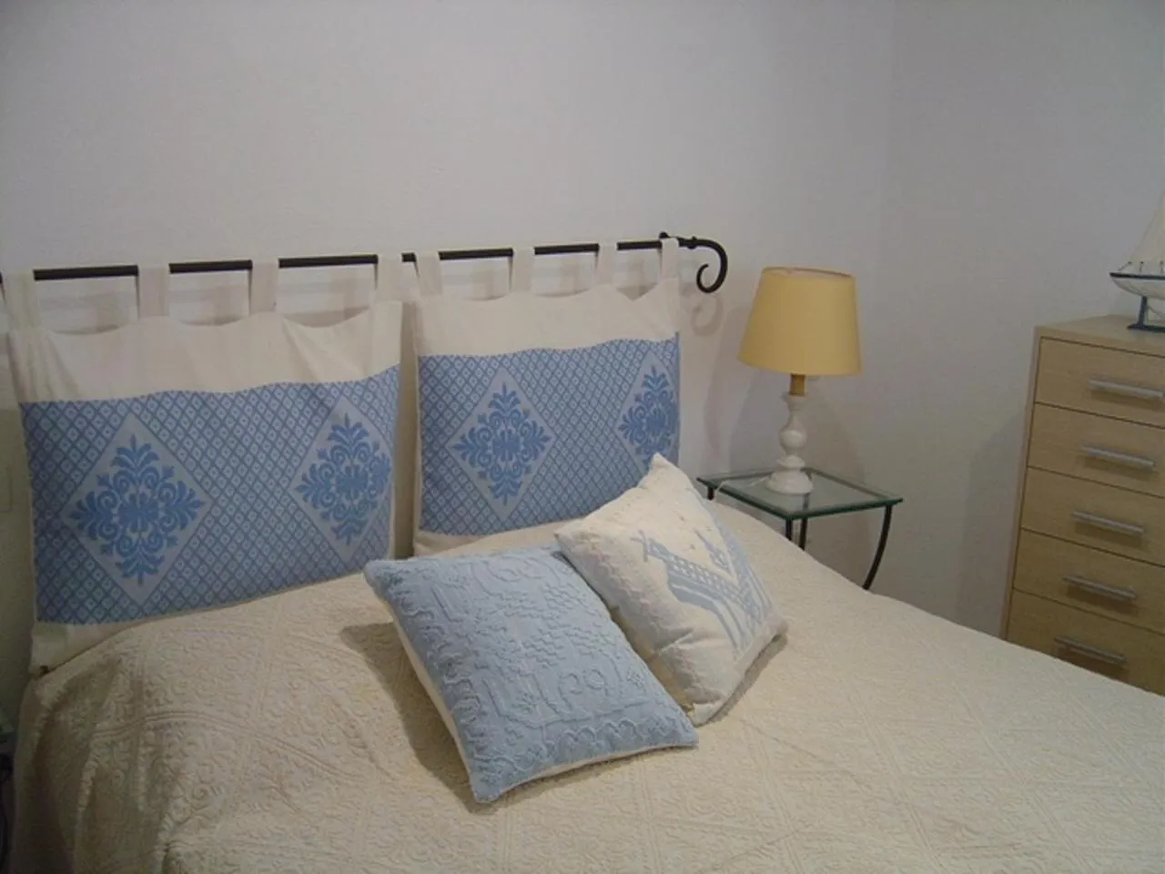 Bedroom, Bed in Marinella, Sardegna