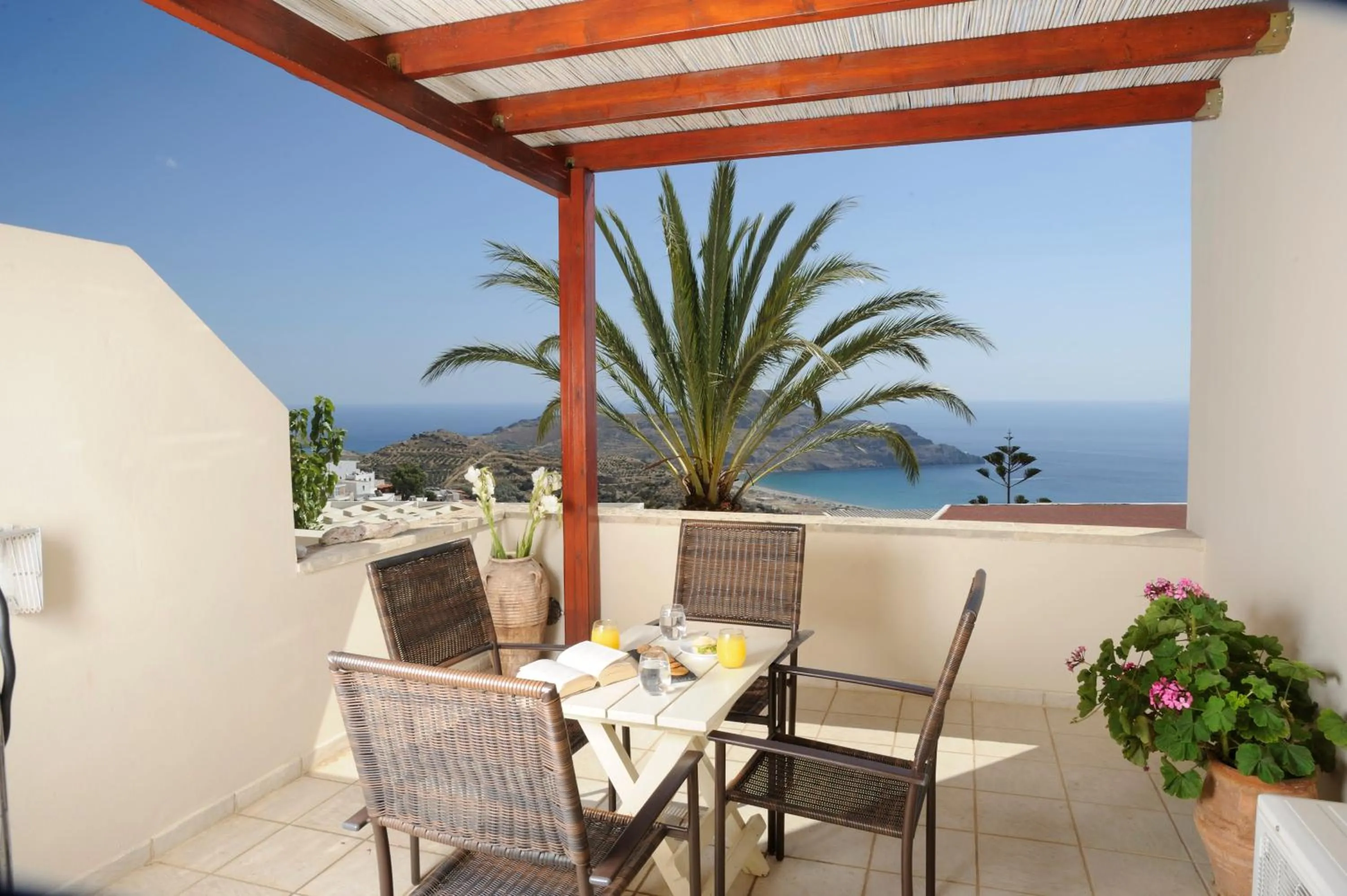 Balcony/Terrace in Stefanos Village Hotel