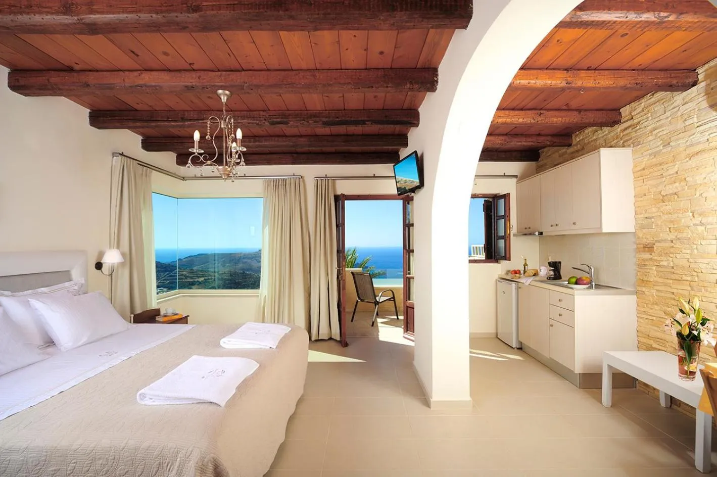Photo of the whole room, Bed in Stefanos Village Hotel