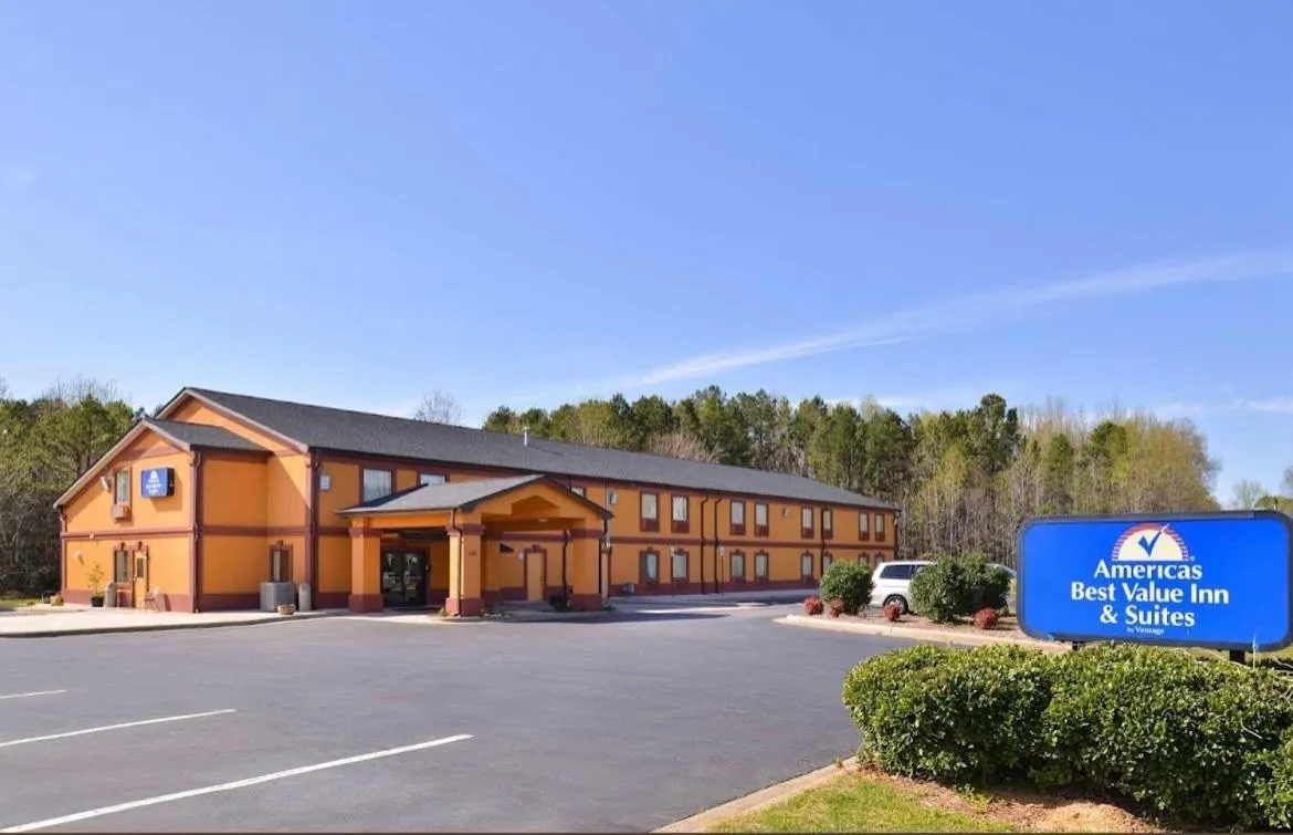 Property building in Americas Best Value Inn and Suites Albemarle