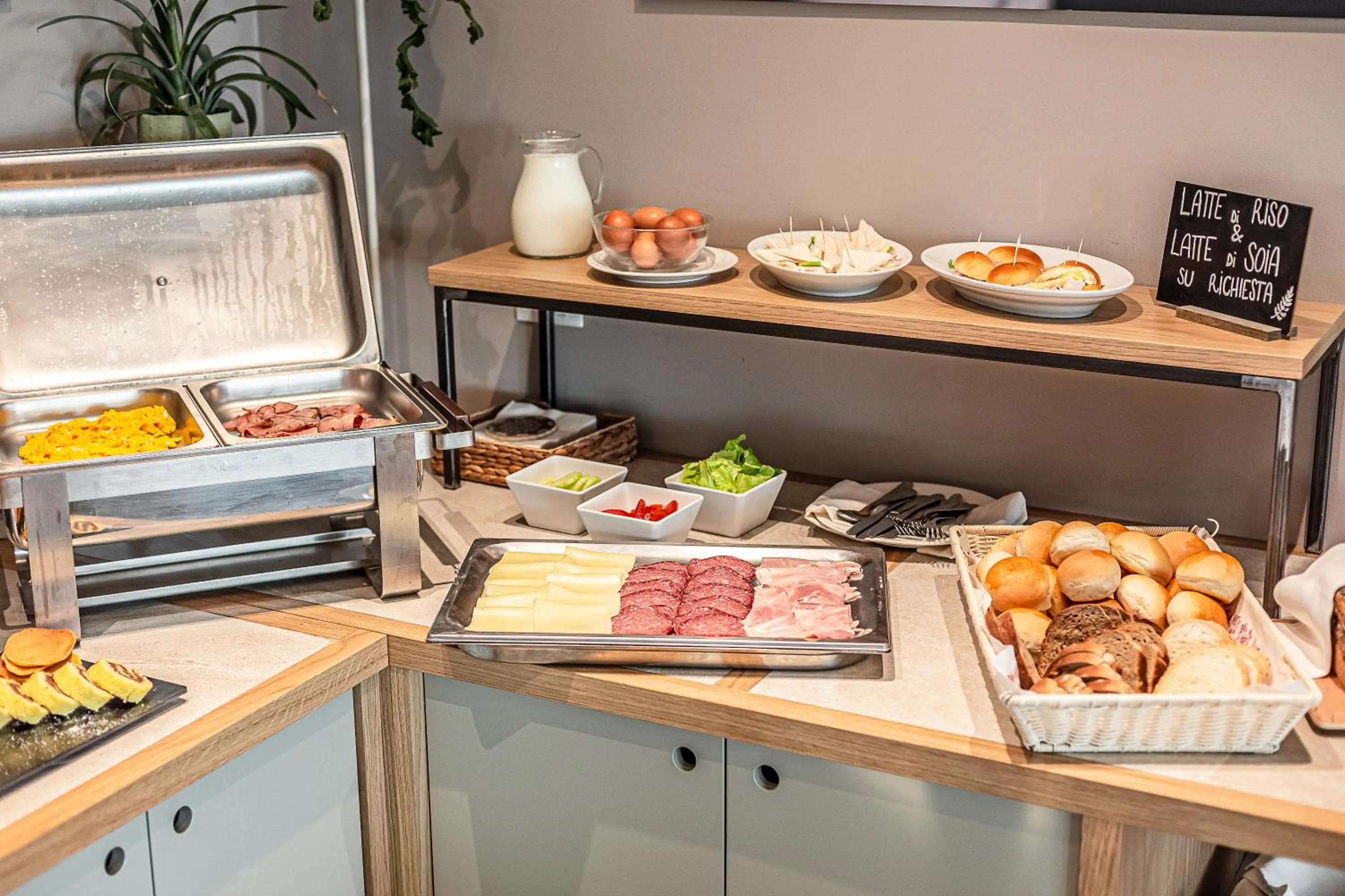 Food in Hotel Caesar