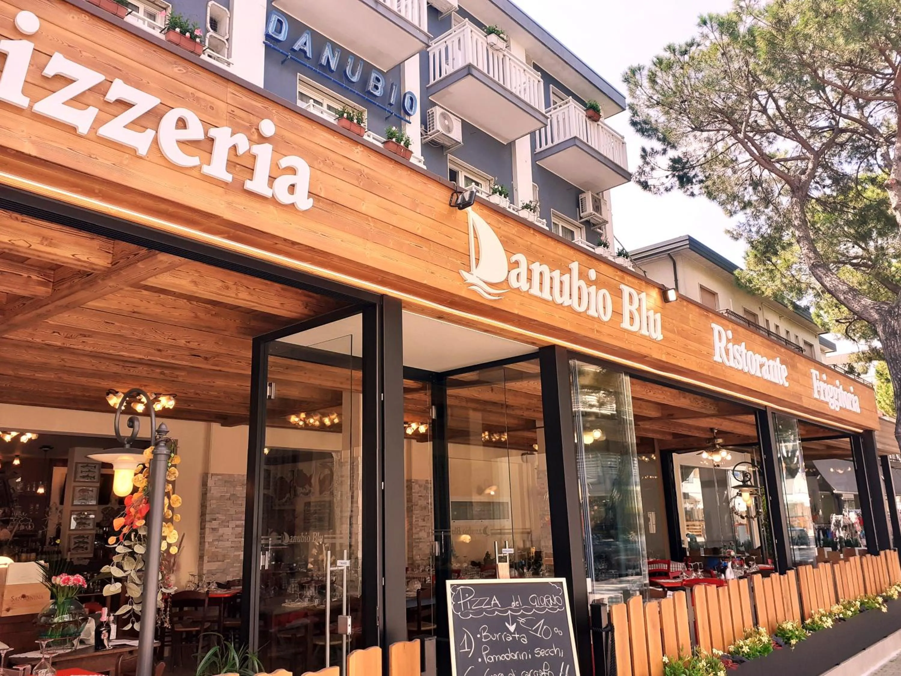 Property building in Hotel Danubio