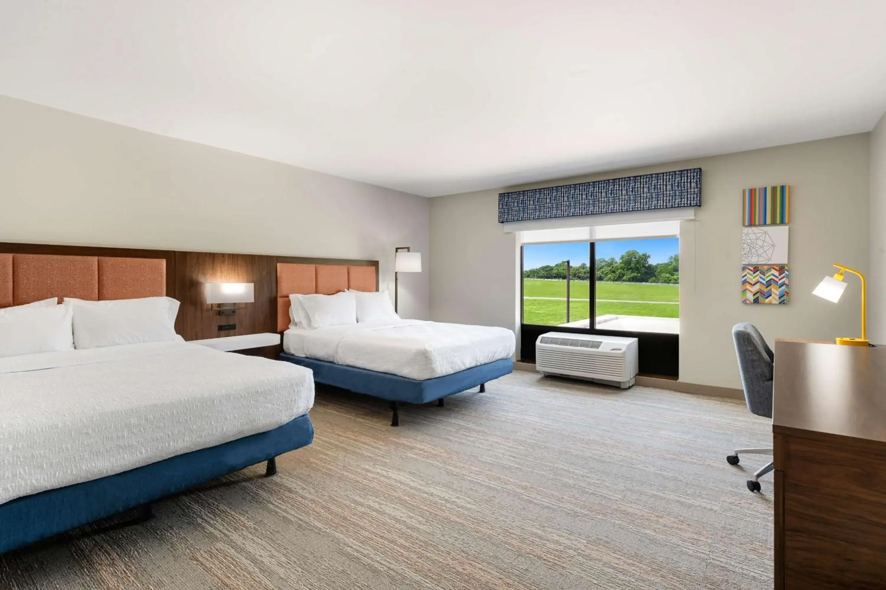 Queen Room with Two Queen Beds - Mobility Accessible/Non-Smoking in Hampton Inn Milford Queen Room with Two Queen Beds - Mobility Accessible/Non-Smoking in Hampton Inn Milford