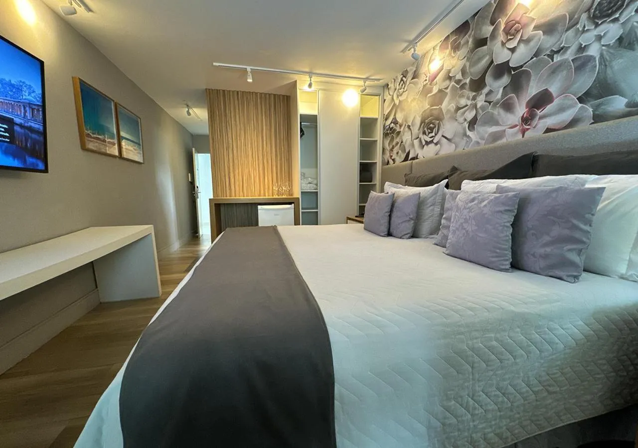 Bed in Wembley Inn Hotel