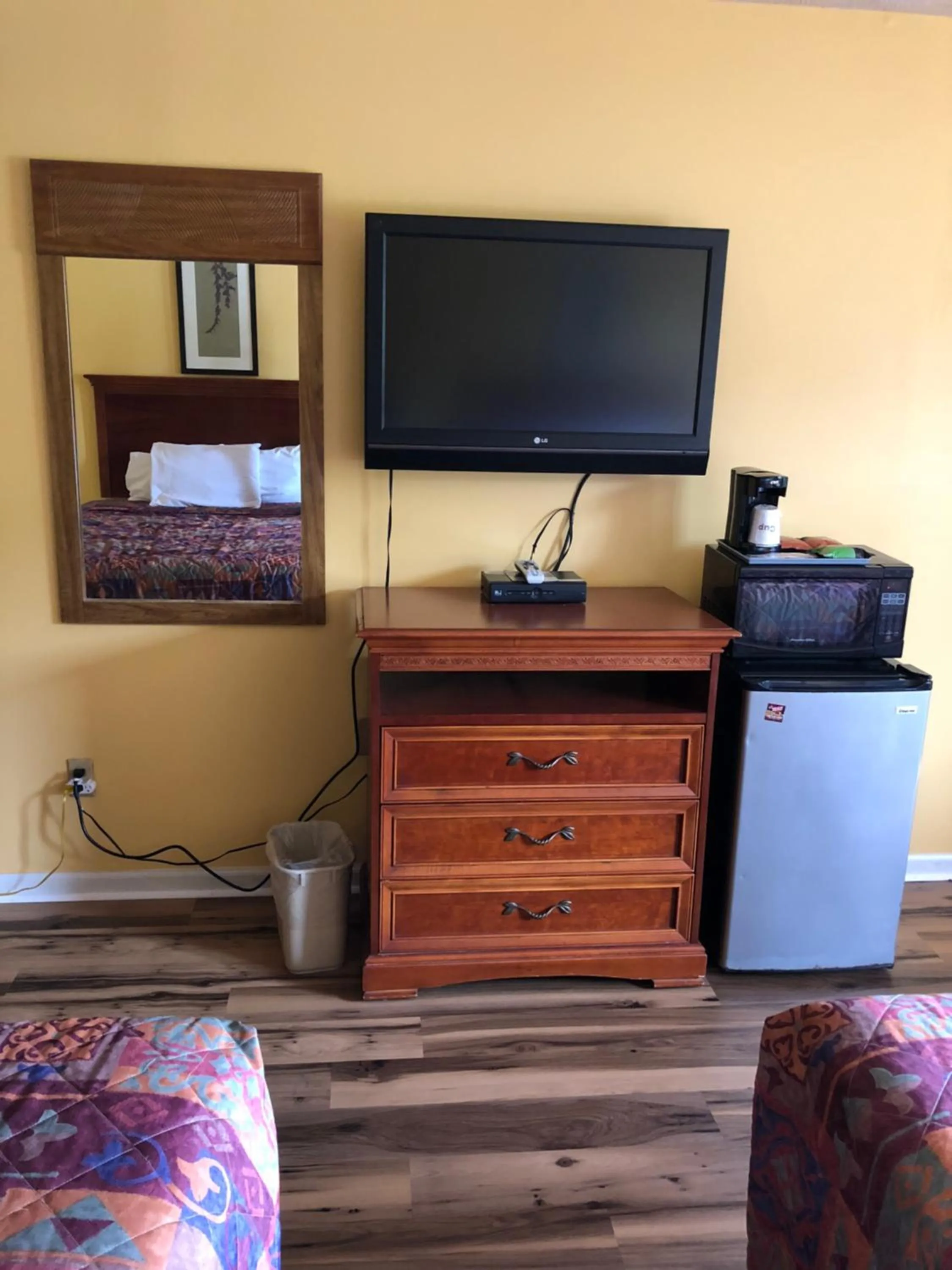 Americas Best Value Inn - Jonesville