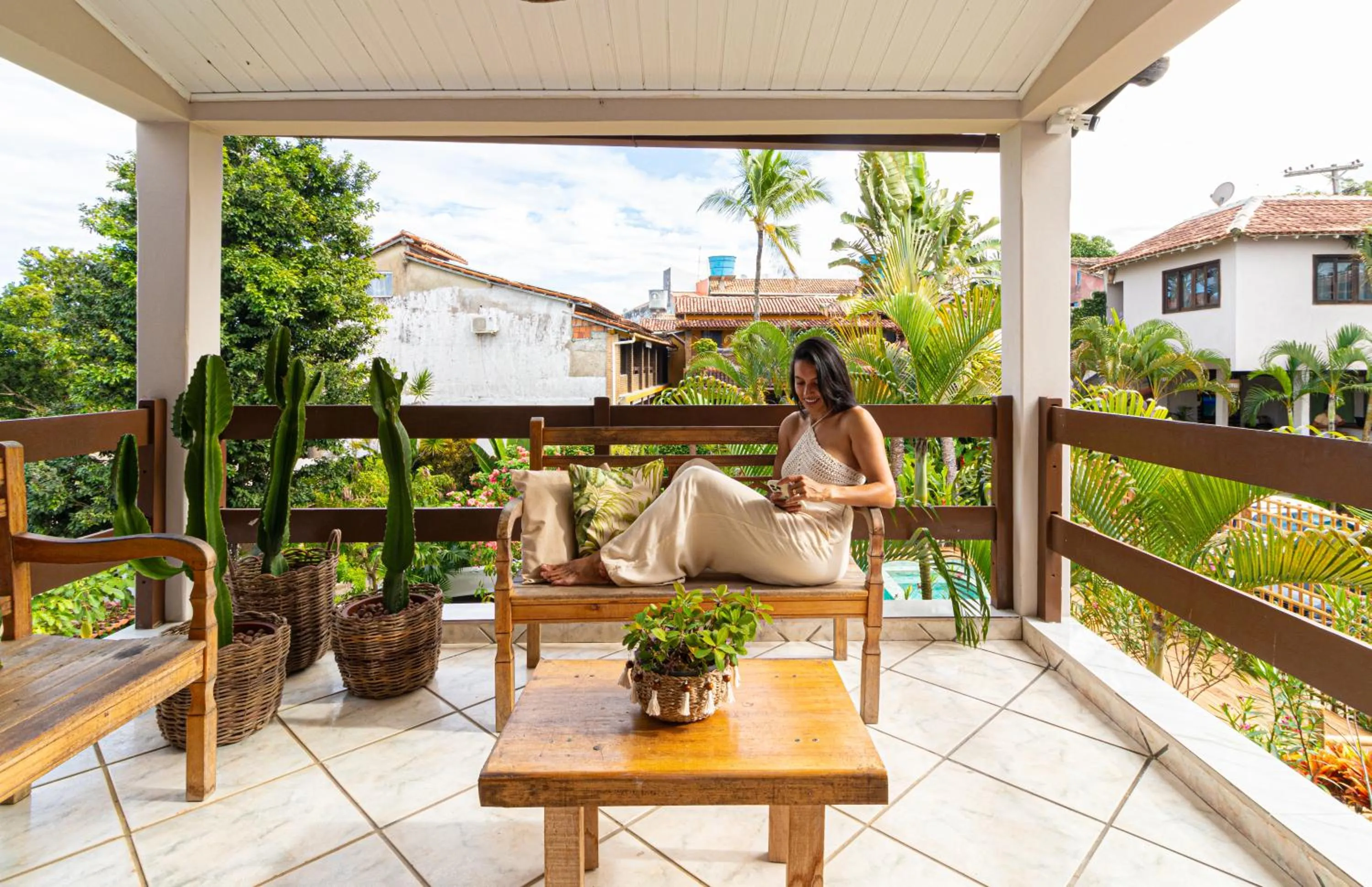Seating area in Pousada Encantos de Arraial