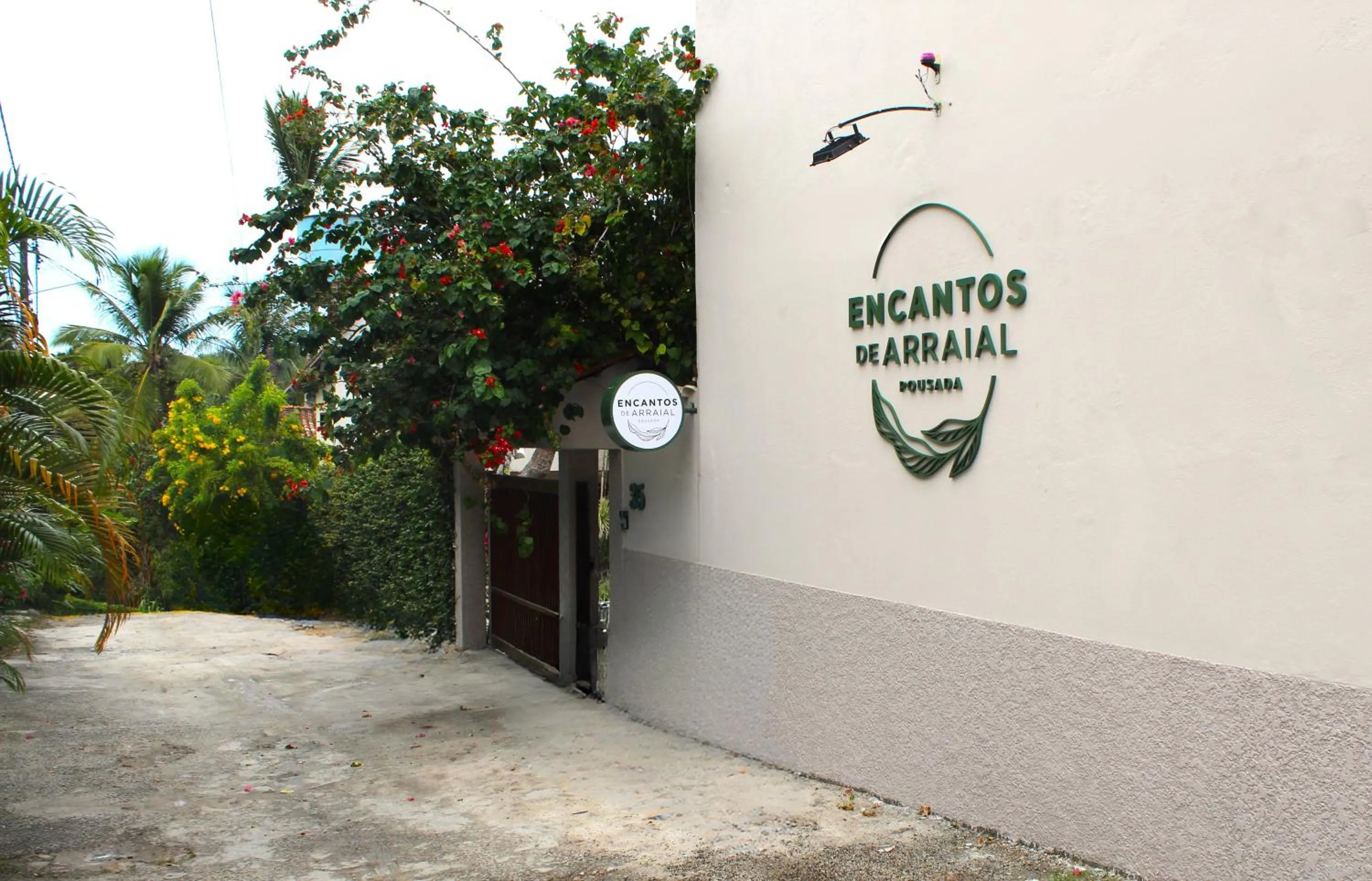 Facade/entrance in Pousada Encantos de Arraial