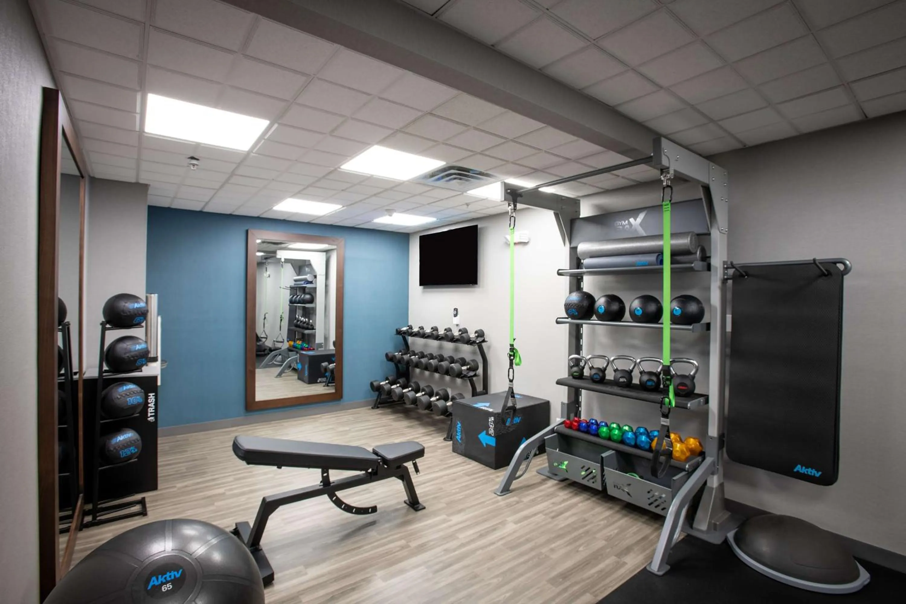 Fitness centre/facilities in Hampton Inn Seaford