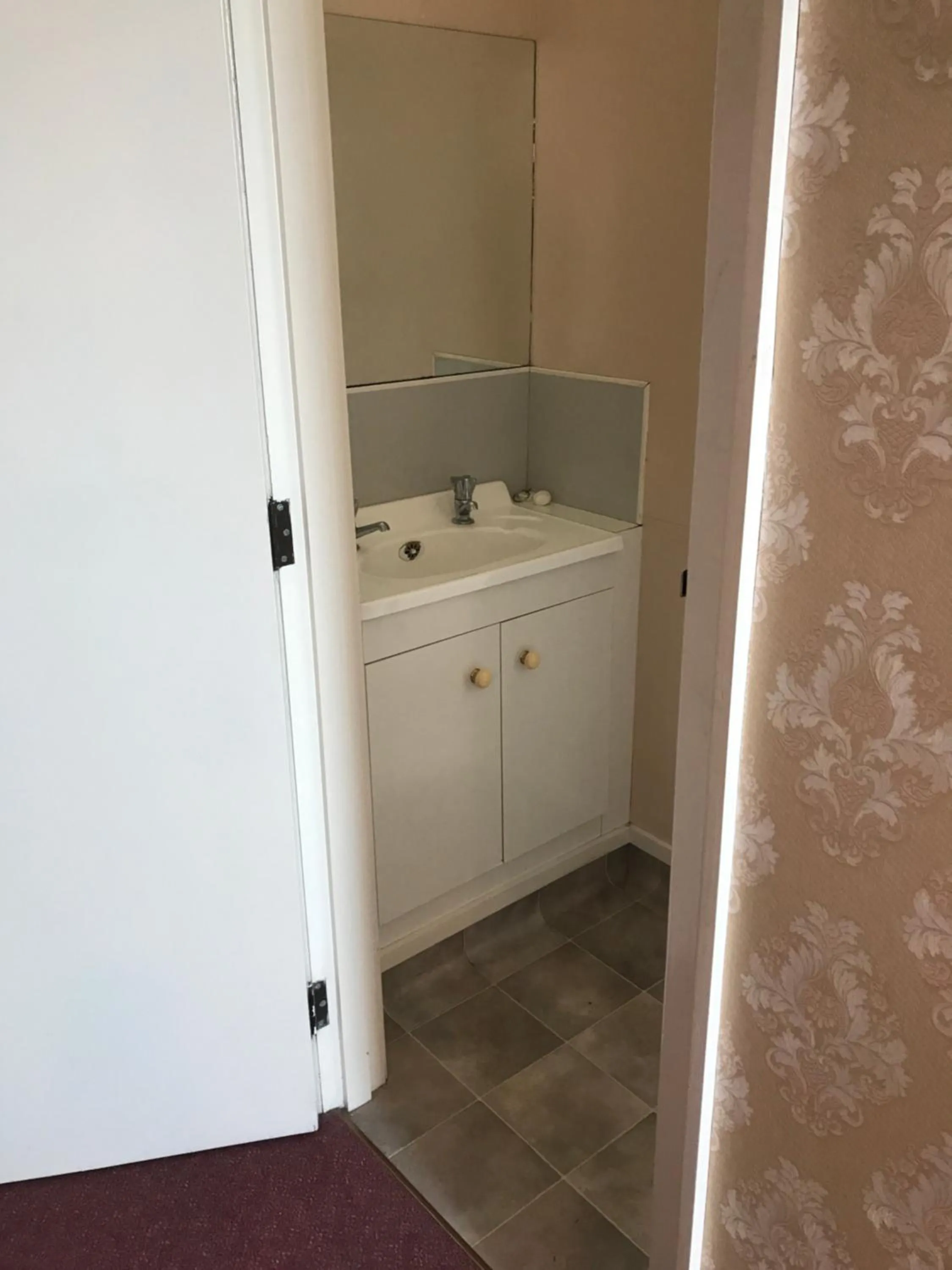 Criterion Club Hotel