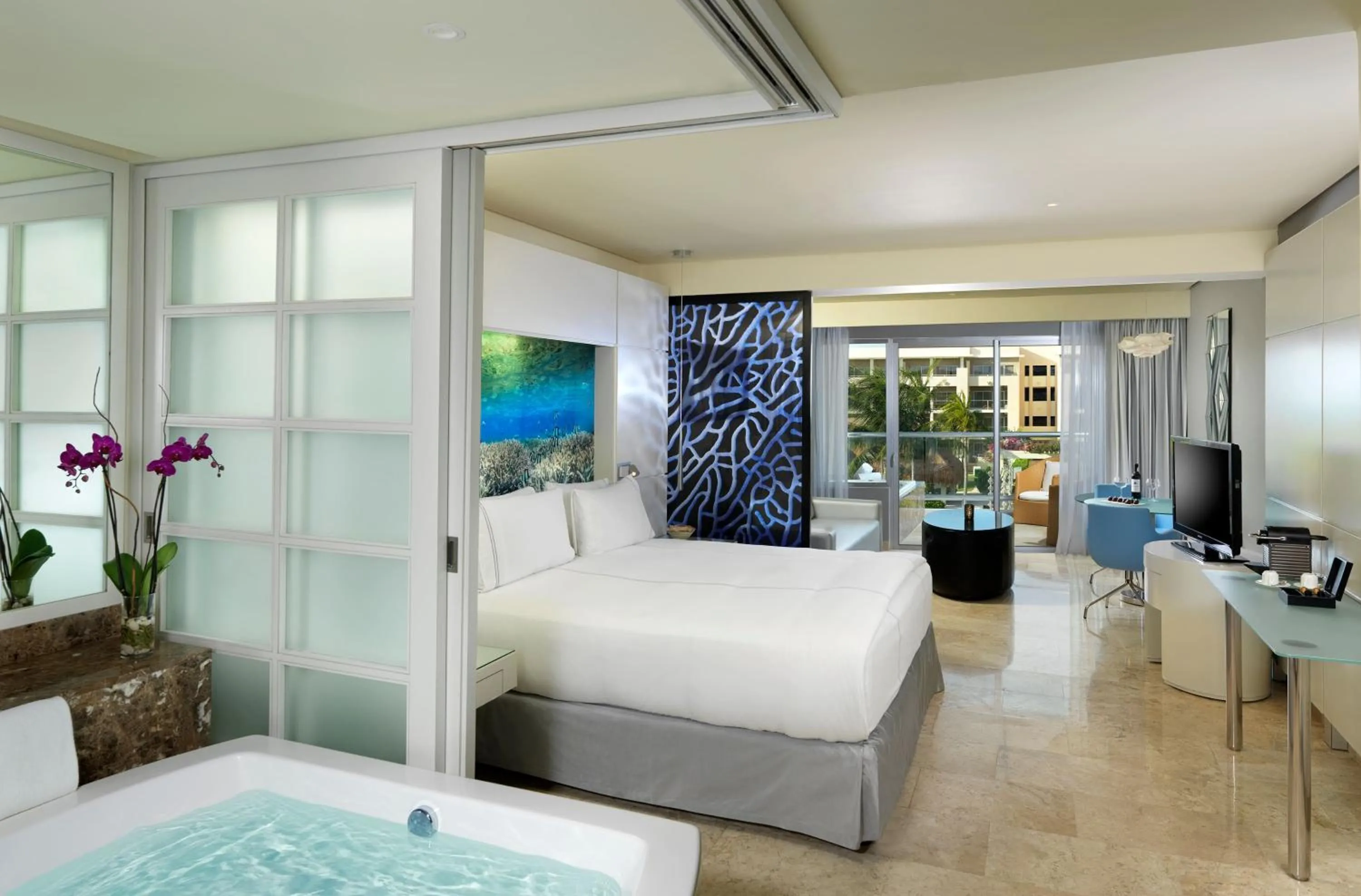 Property building, Bed in Paradisus La Perla - Adults Only - Riviera Maya