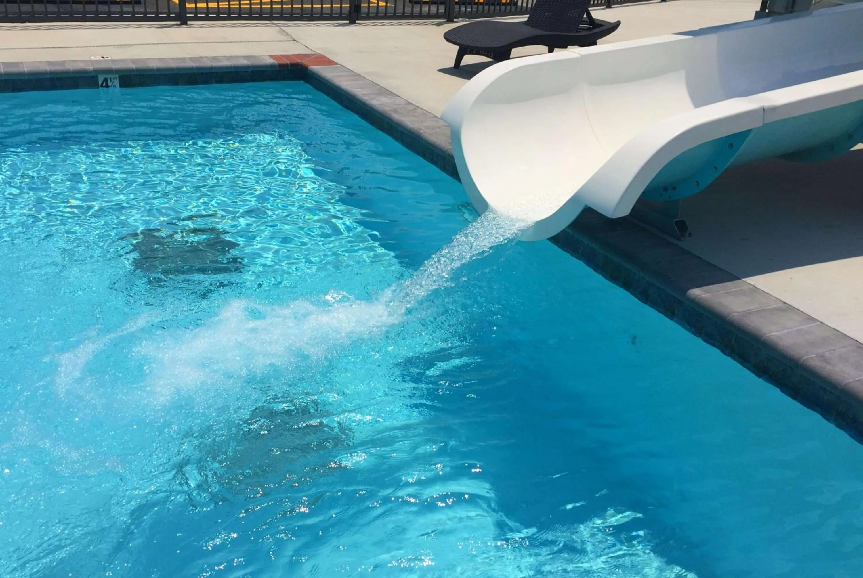 Aqua park in Howard Johnson by Wyndham Pigeon Forge