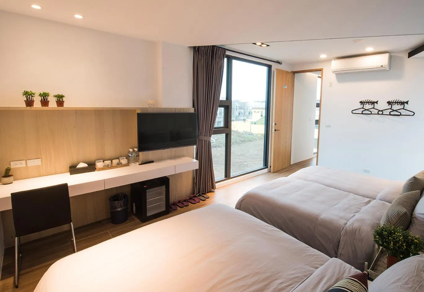 Photo of the whole room, Bed in Galilee B&B 加利利海民宿