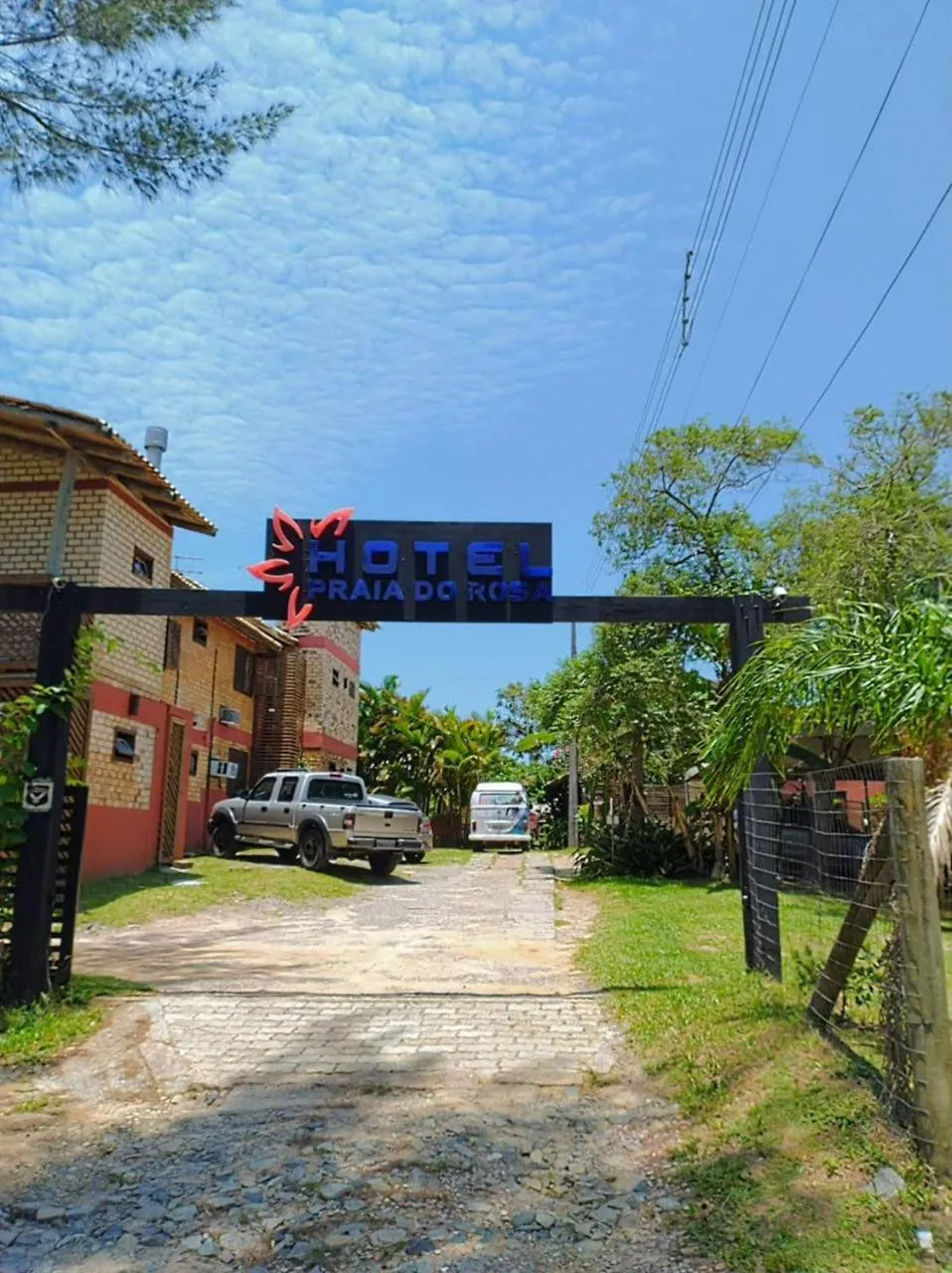 Facade/entrance in Hotel Praia Do Rosa