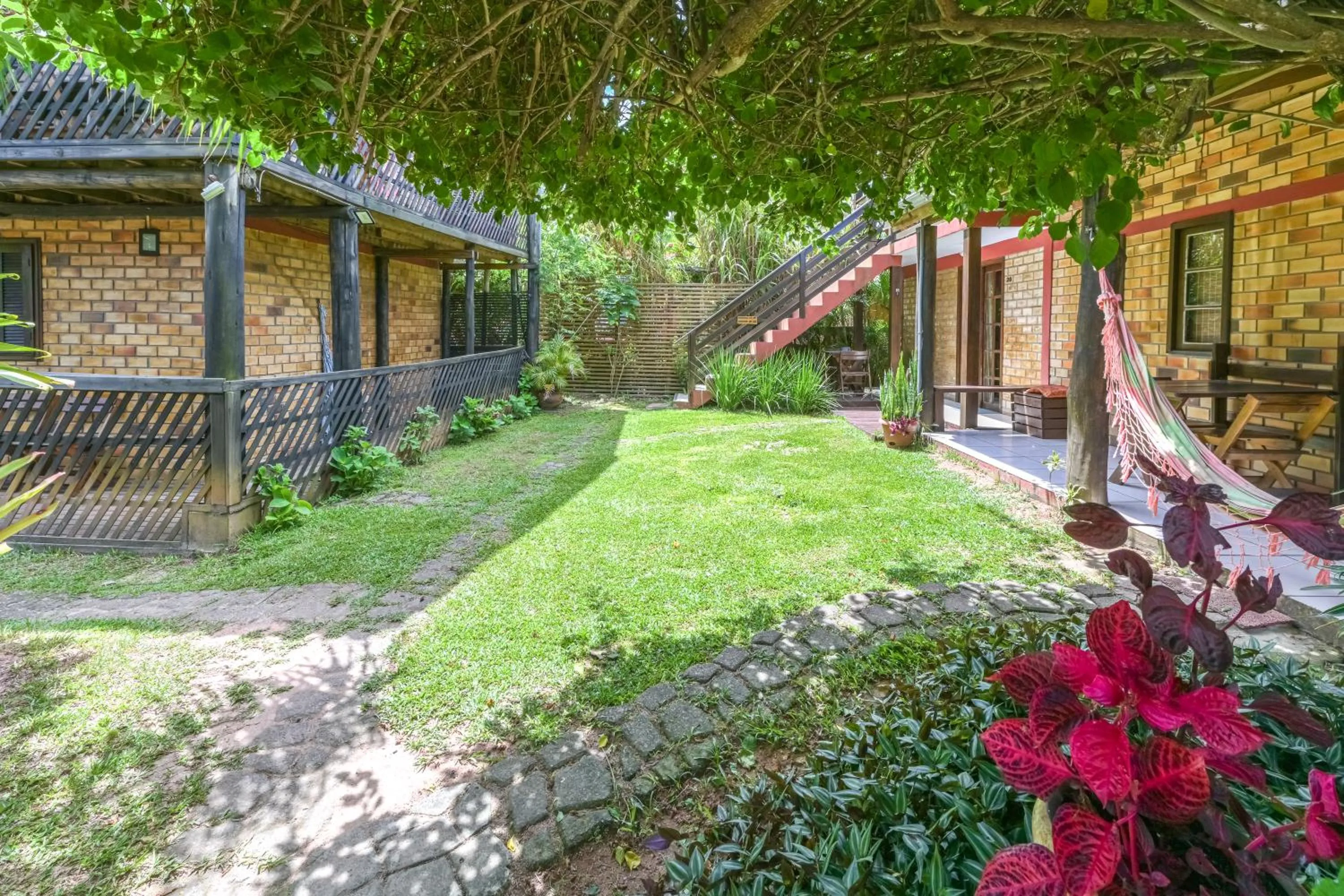 Garden view in Hotel Praia Do Rosa