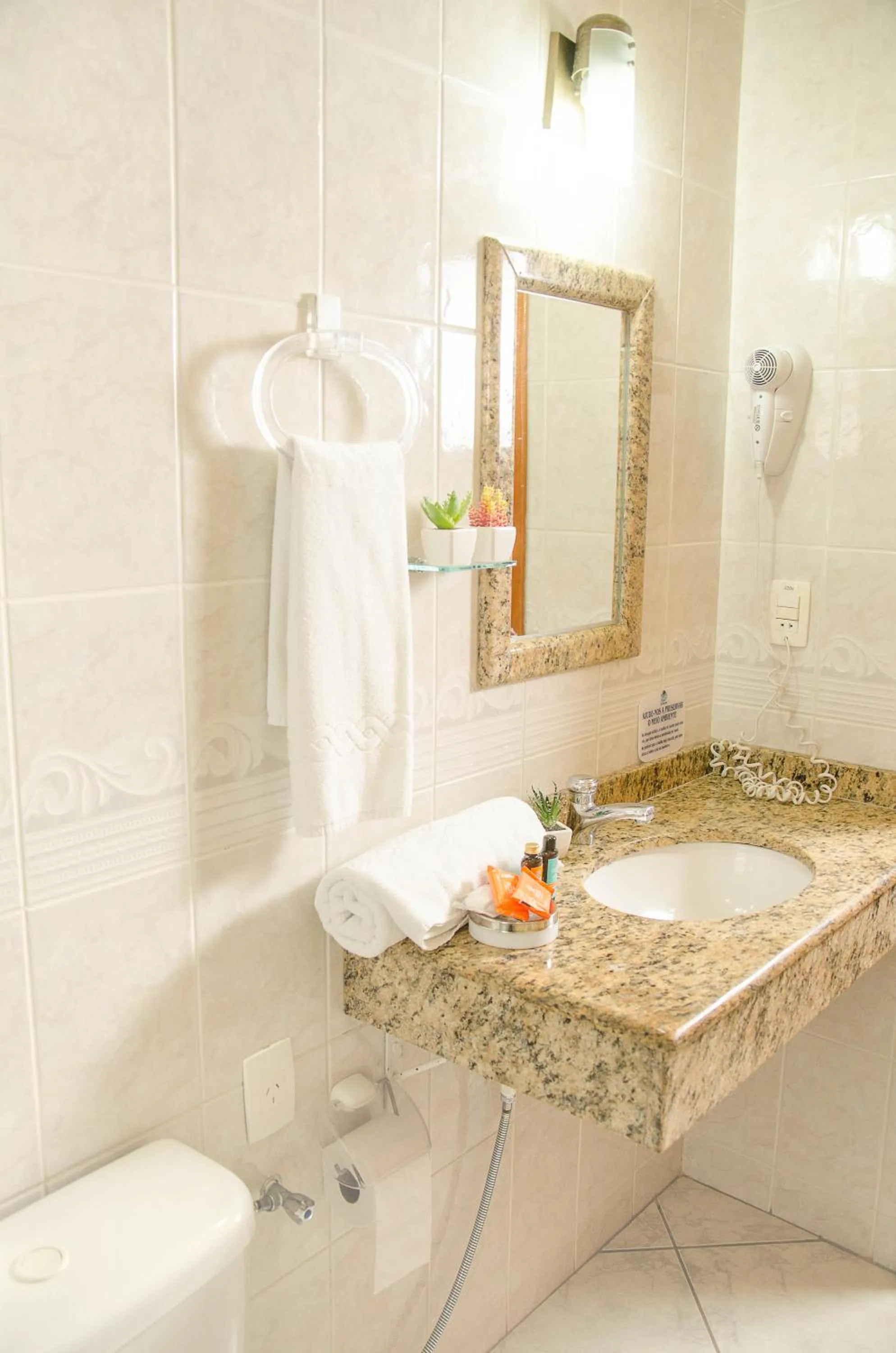 Bathroom in Pousada Barra Mar