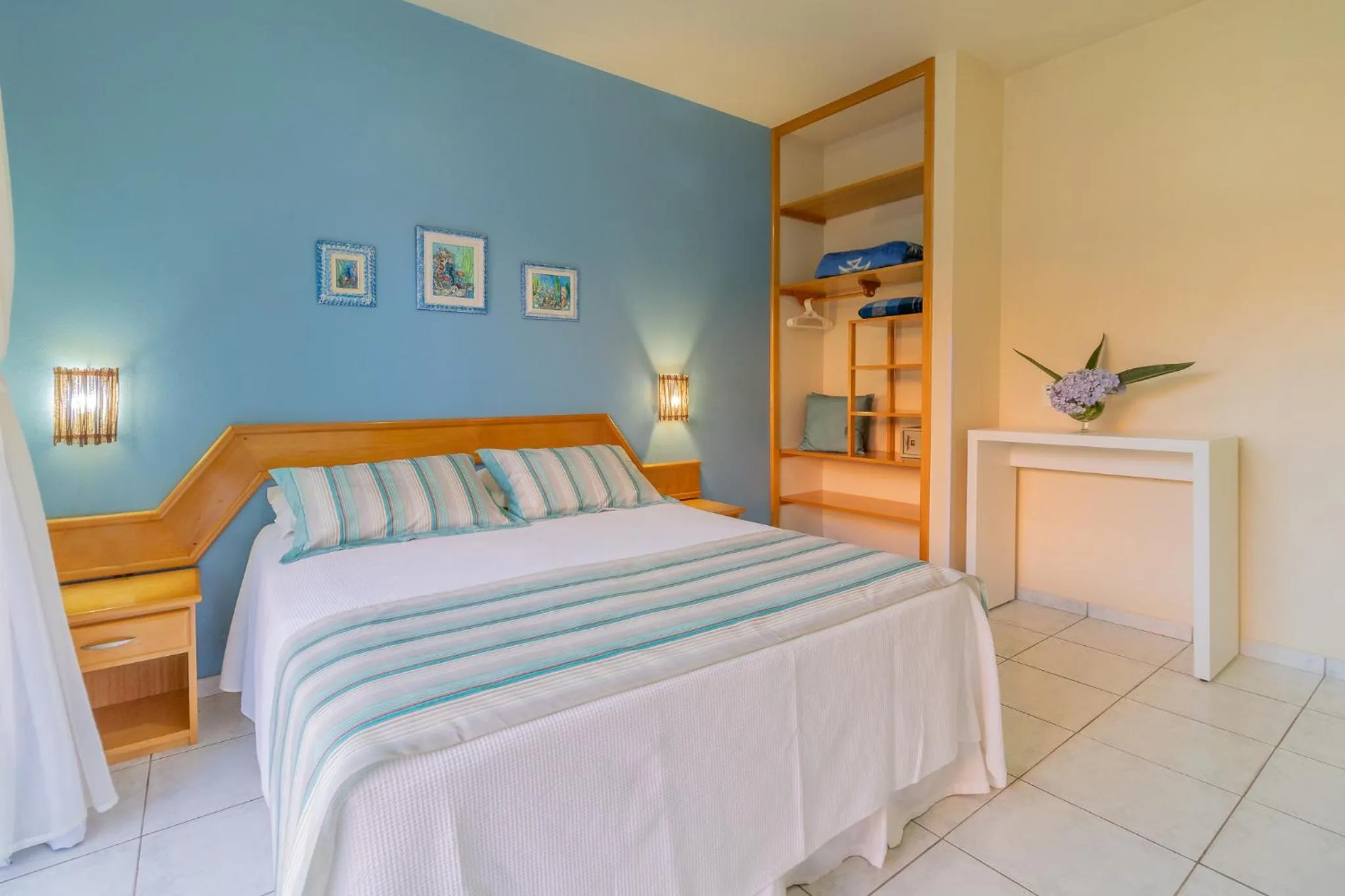 Patio, Bed in Pousada Barra Mar