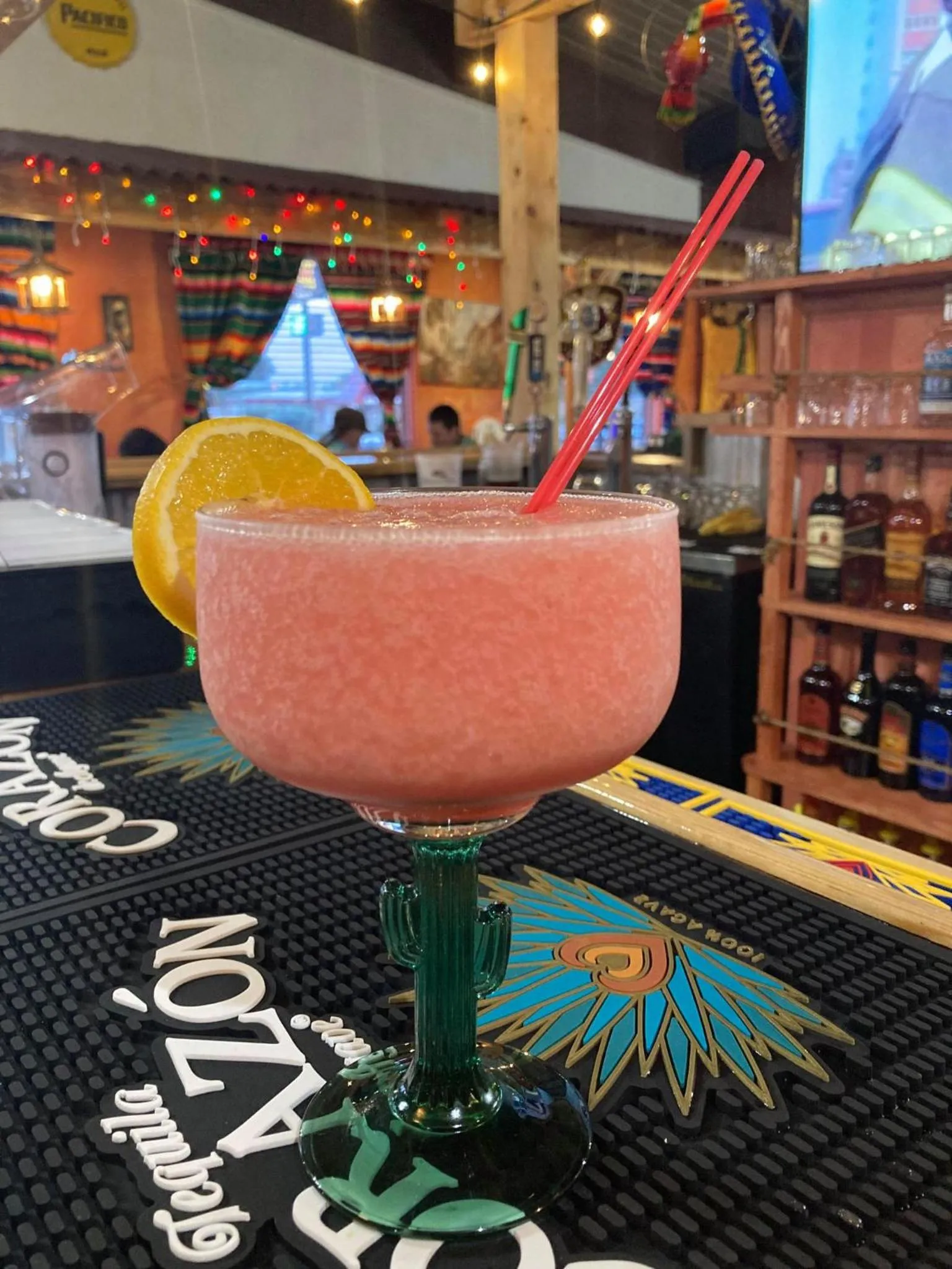 Restaurant/places to eat in Casa Lemus Inn