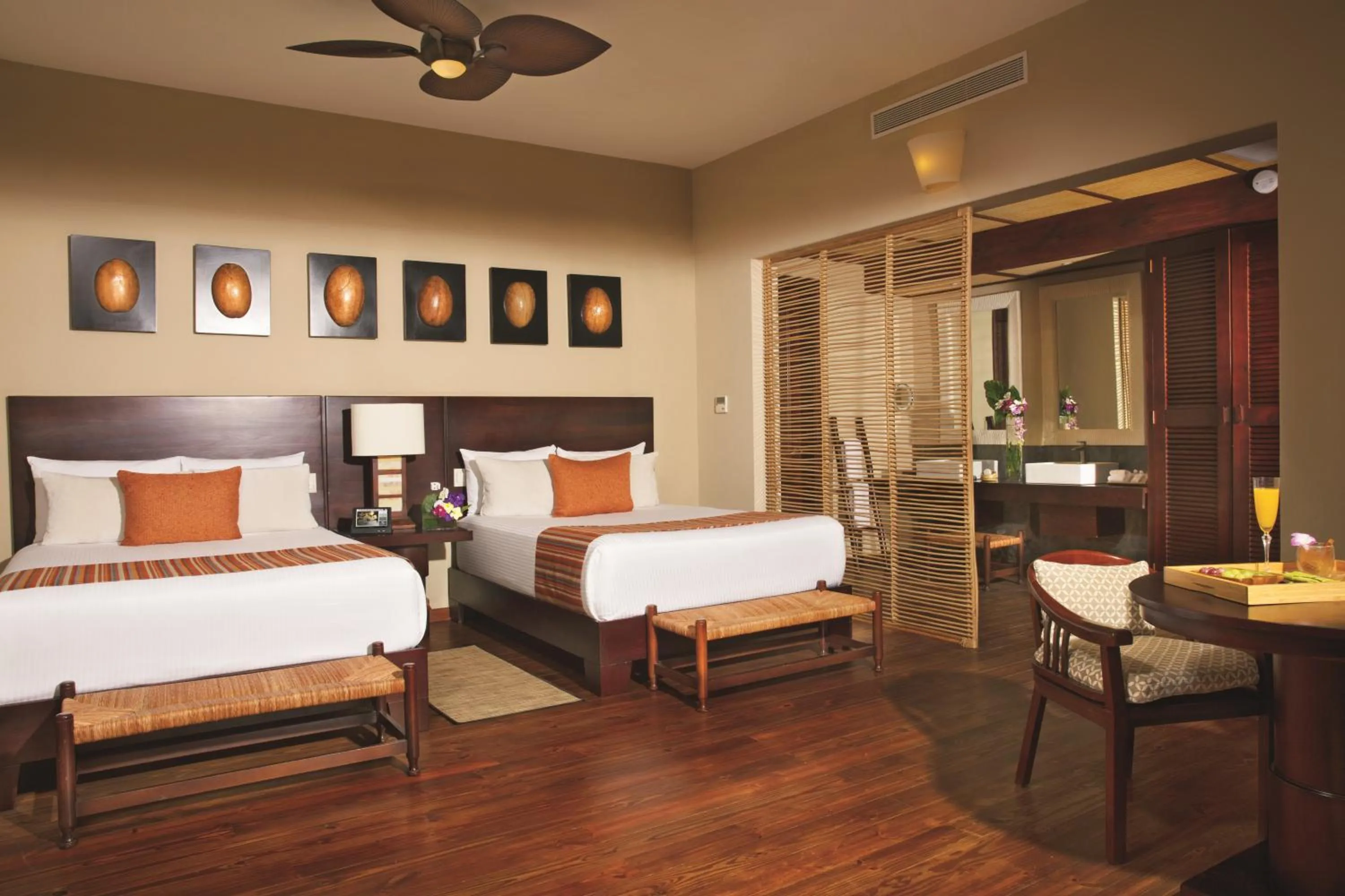 Photo of the whole room, Bed in Zoetry Agua Punta Cana - All Inclusive