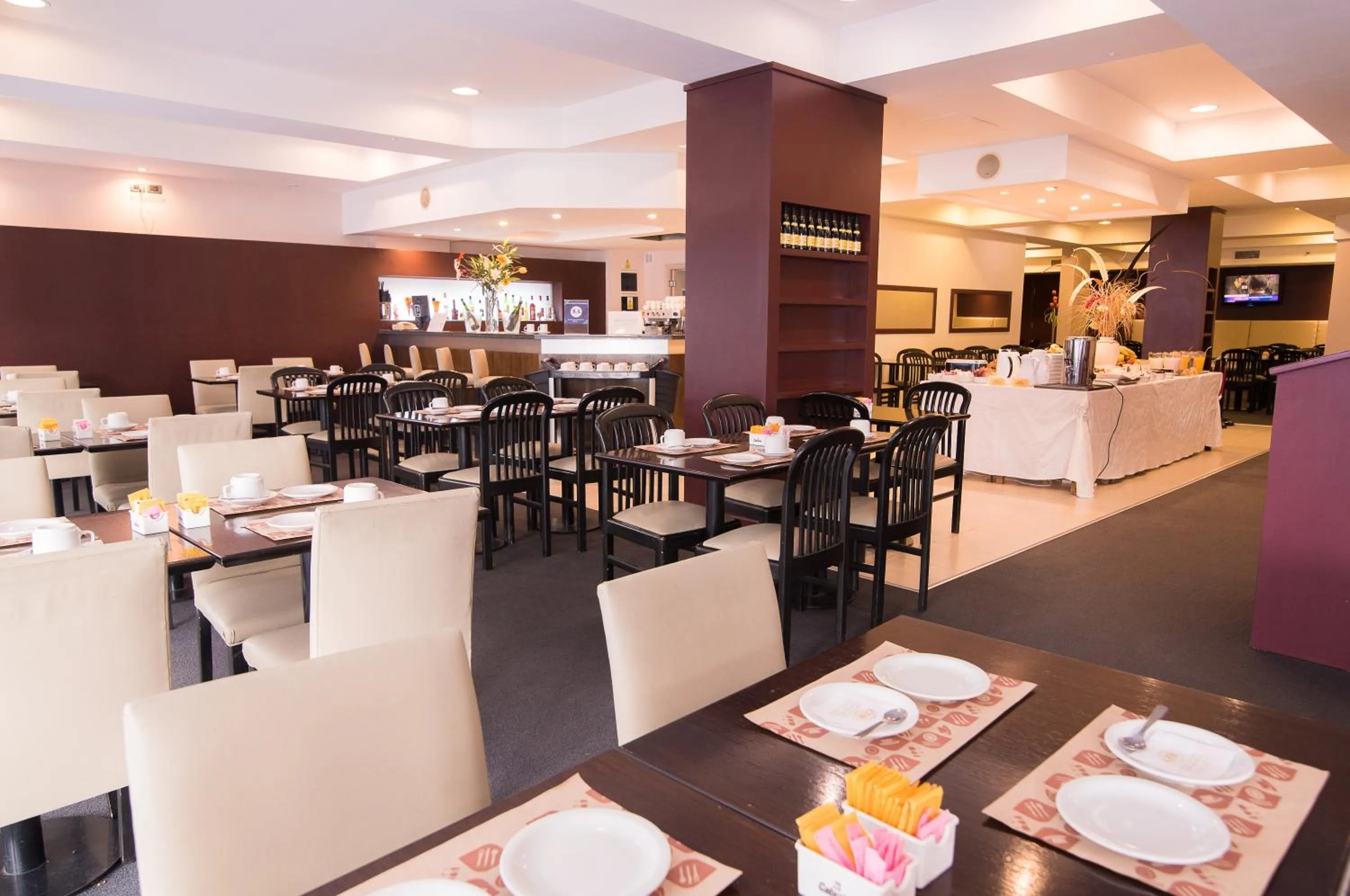 Day in Gran Hotel Continental