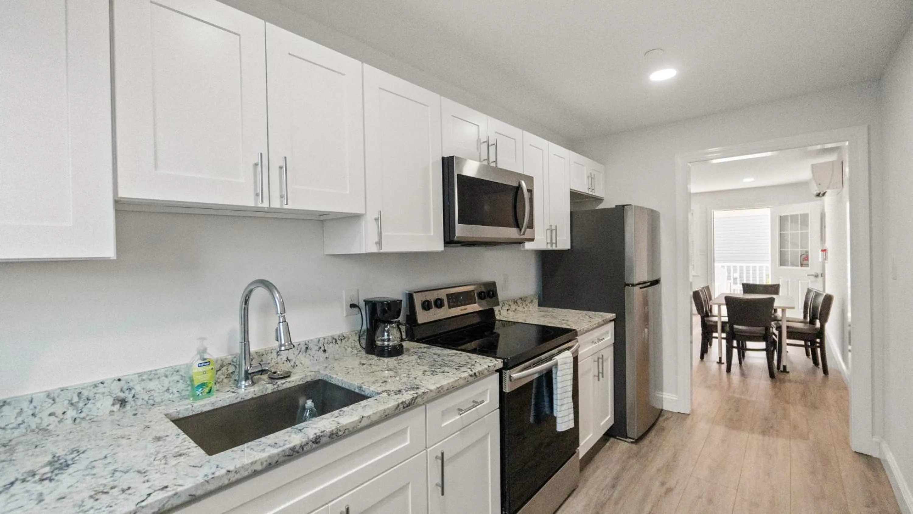 Kitchen or kitchenette in Safari Hotel Boardwalk
