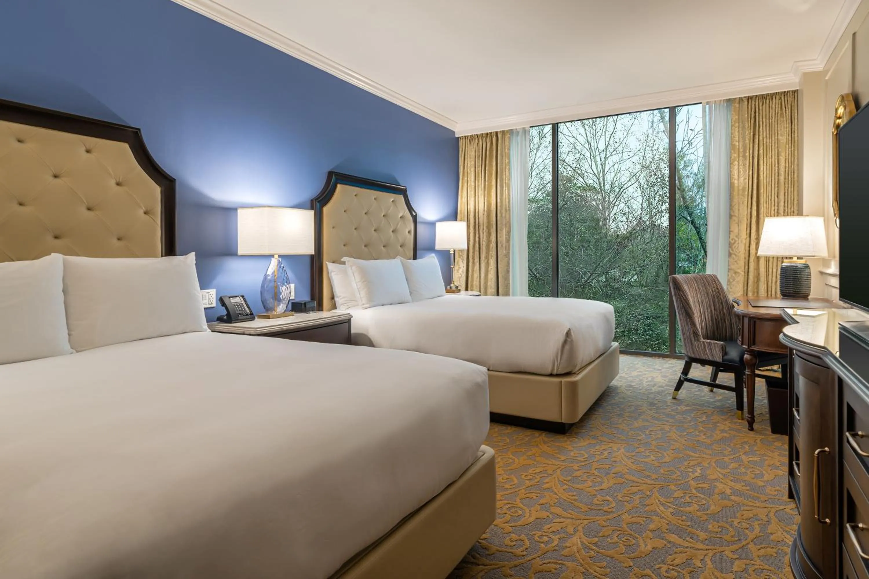 Bed in The Houstonian Hotel, Club & Spa