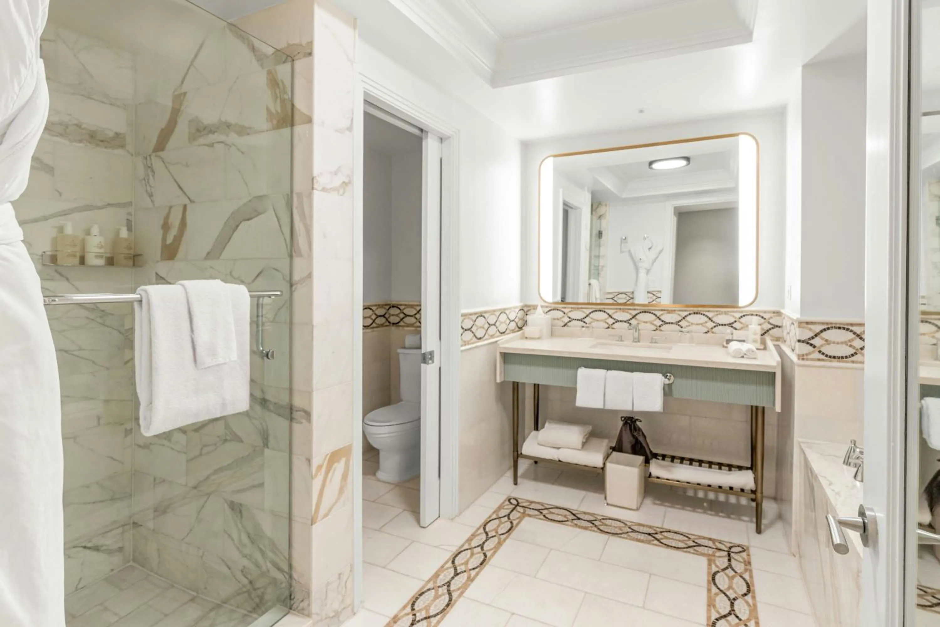 Bathroom in JW Marriott Miami Turnberry Resort & Spa