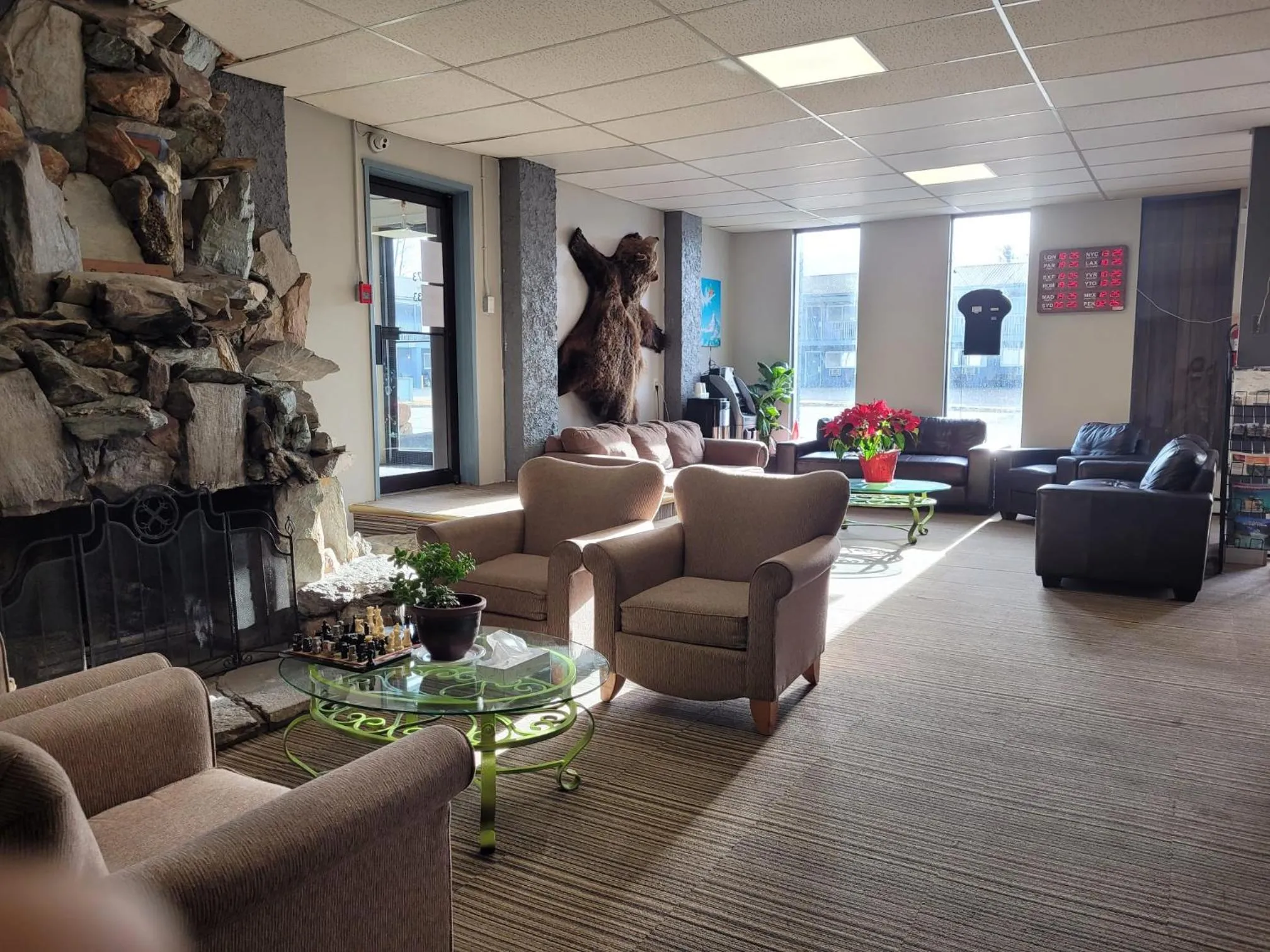 Property building in Valemount Vacation Inn