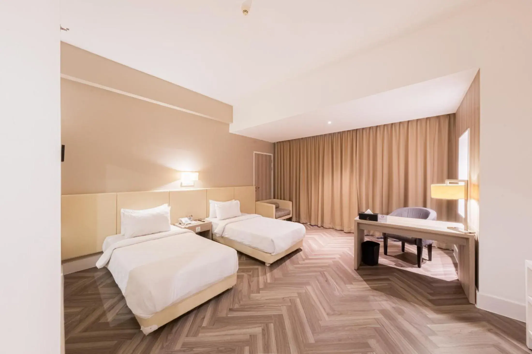 Deluxe Twin Room in Grand Jatra Hotel Balikpapan Deluxe Twin Room in Grand Jatra Hotel Balikpapan