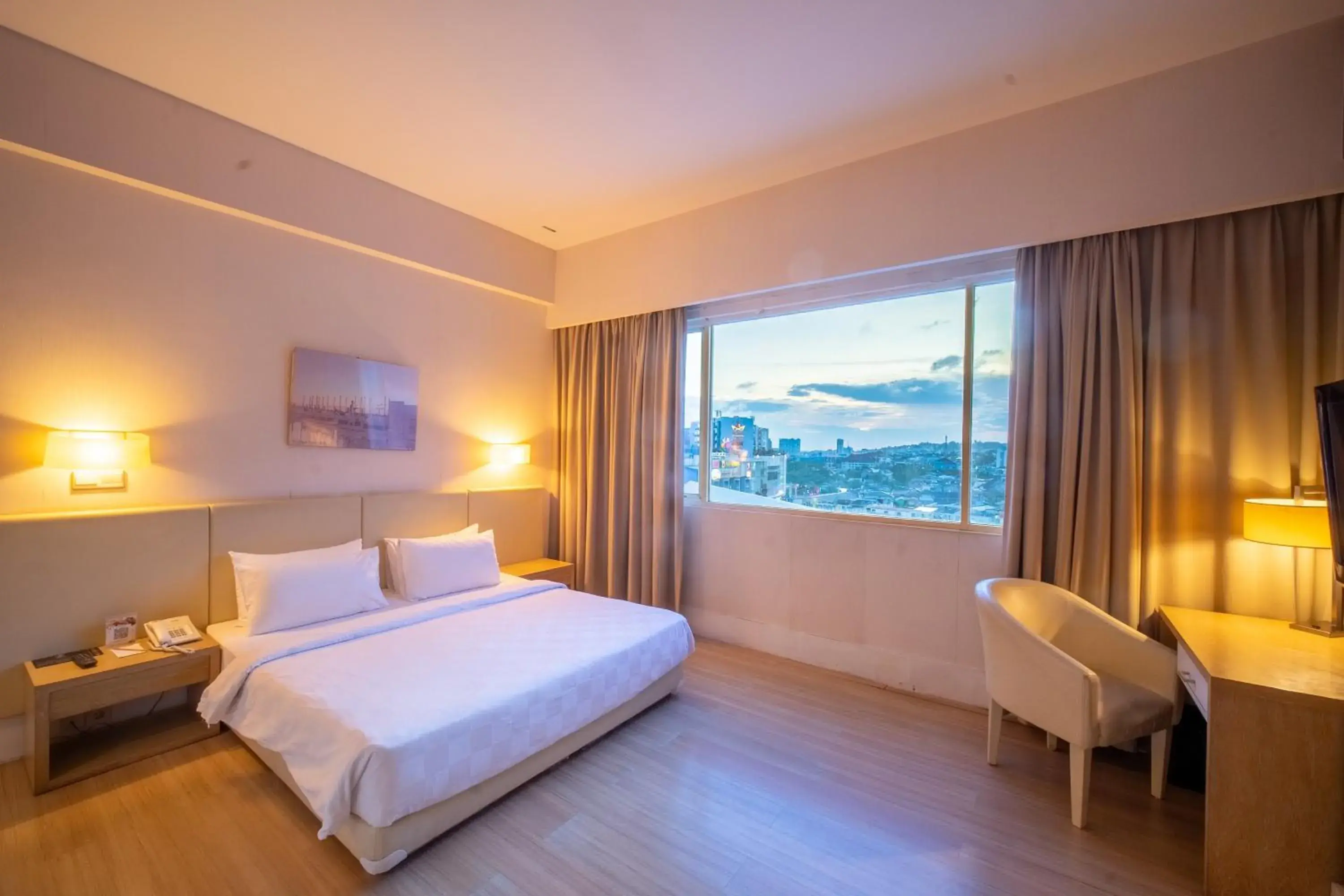 Superior Room in Grand Jatra Hotel Balikpapan Superior Room in Grand Jatra Hotel Balikpapan