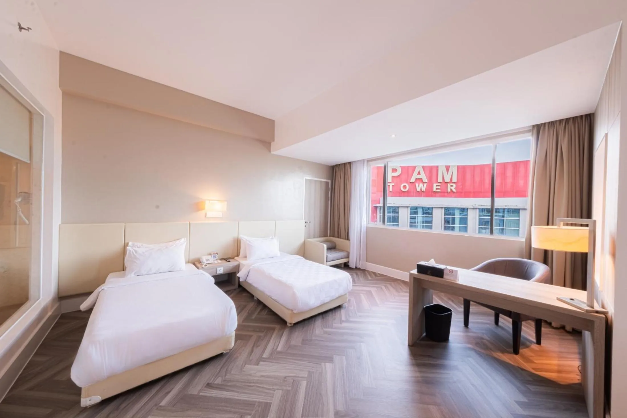 Bedroom, Bed in Grand Jatra Hotel Balikpapan