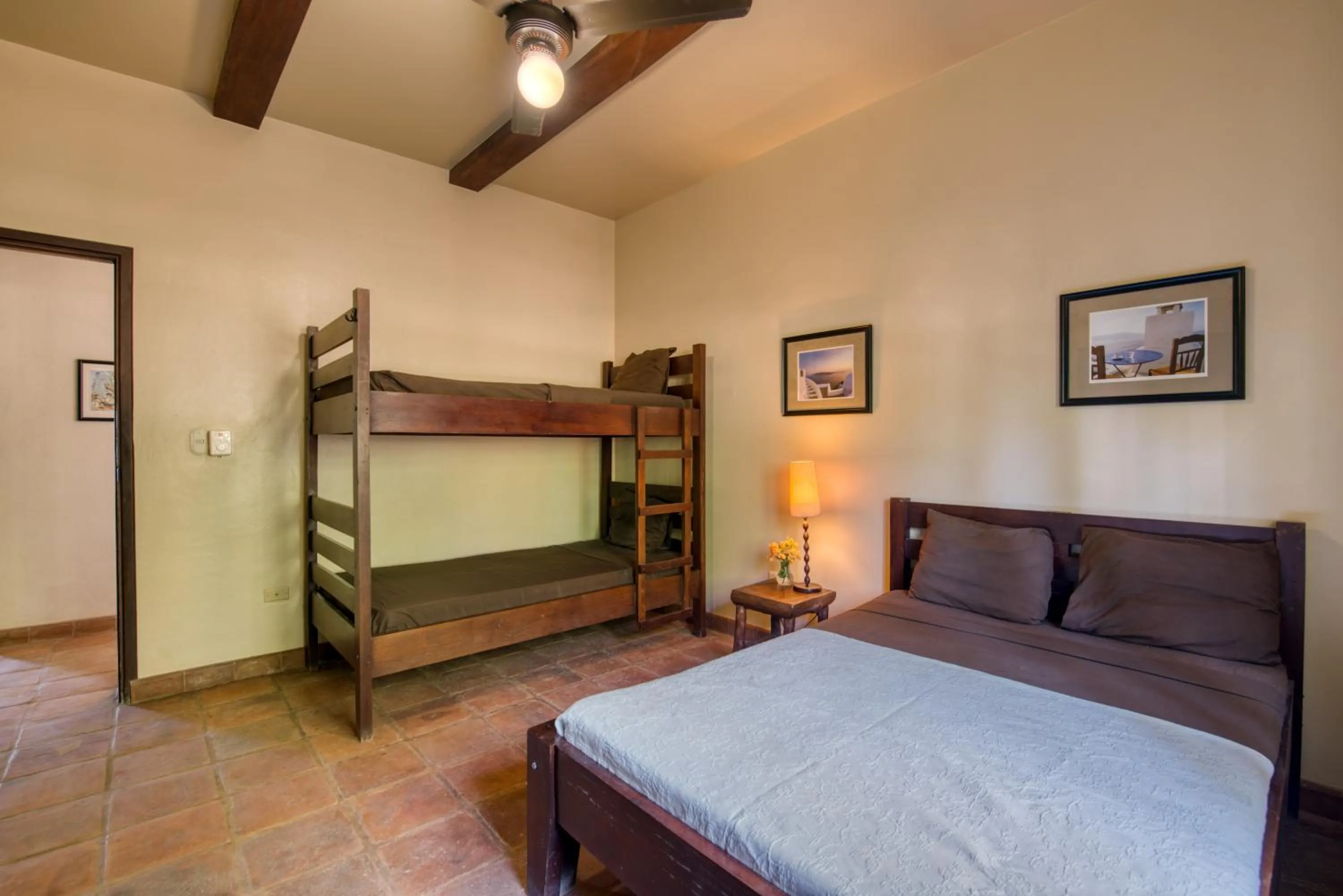 Budget Double Room in La Veranera, Playa El Coco