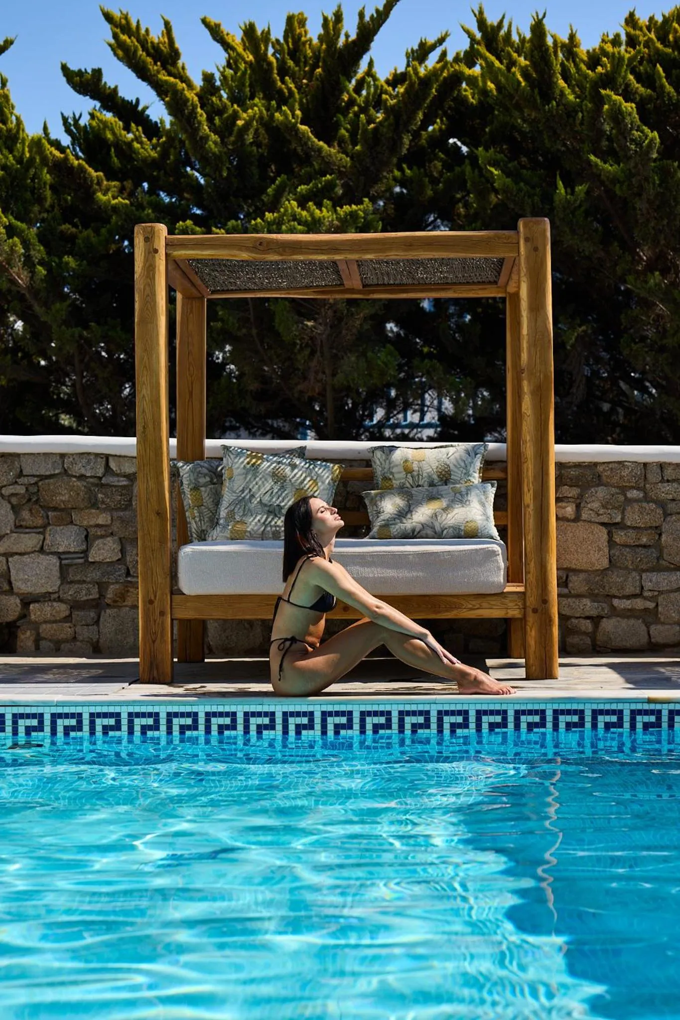 Swimming pool in Bellissimo Resort