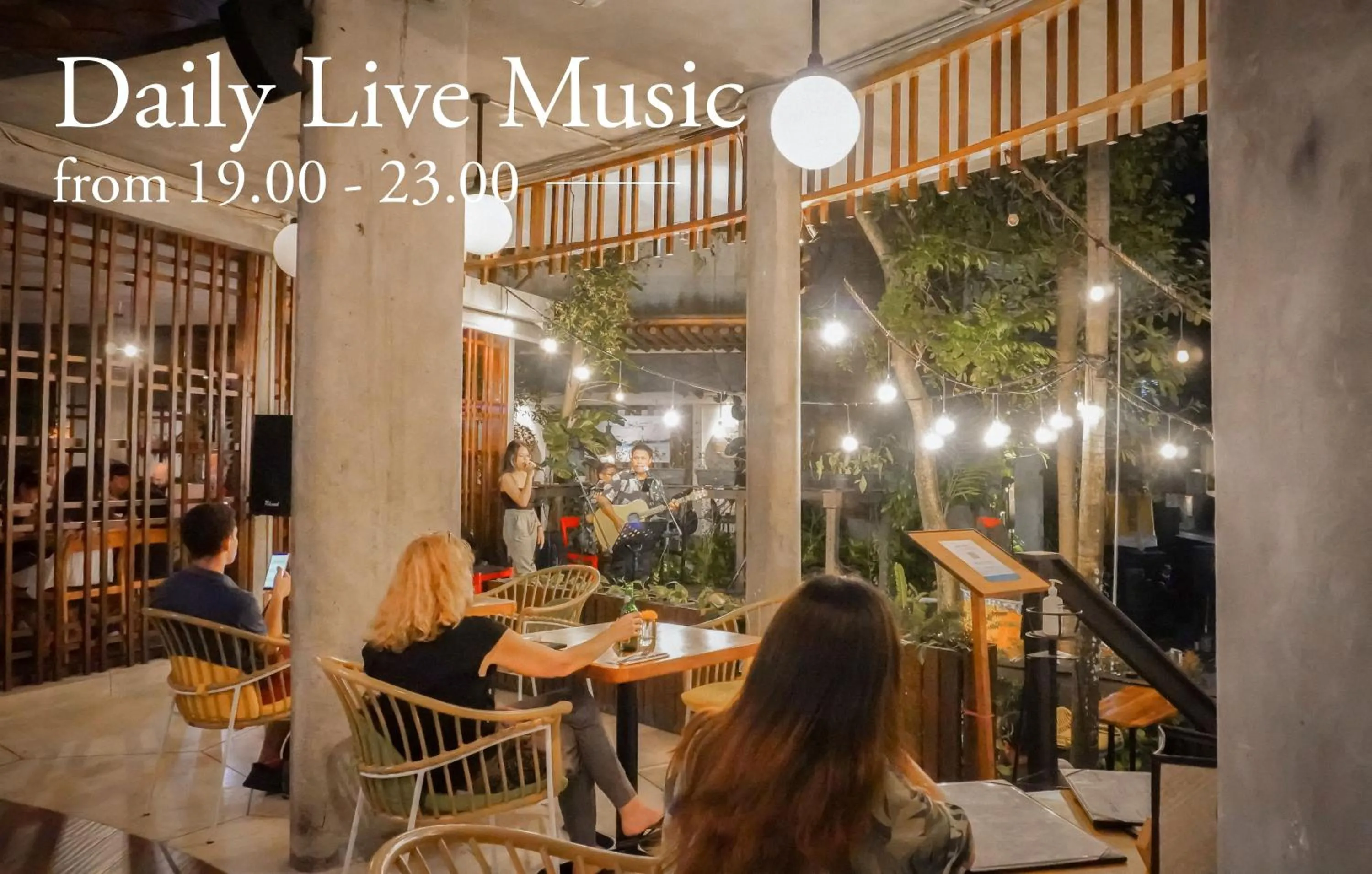 Restaurant/places to eat in Grandmas Plus Hotel Seminyak