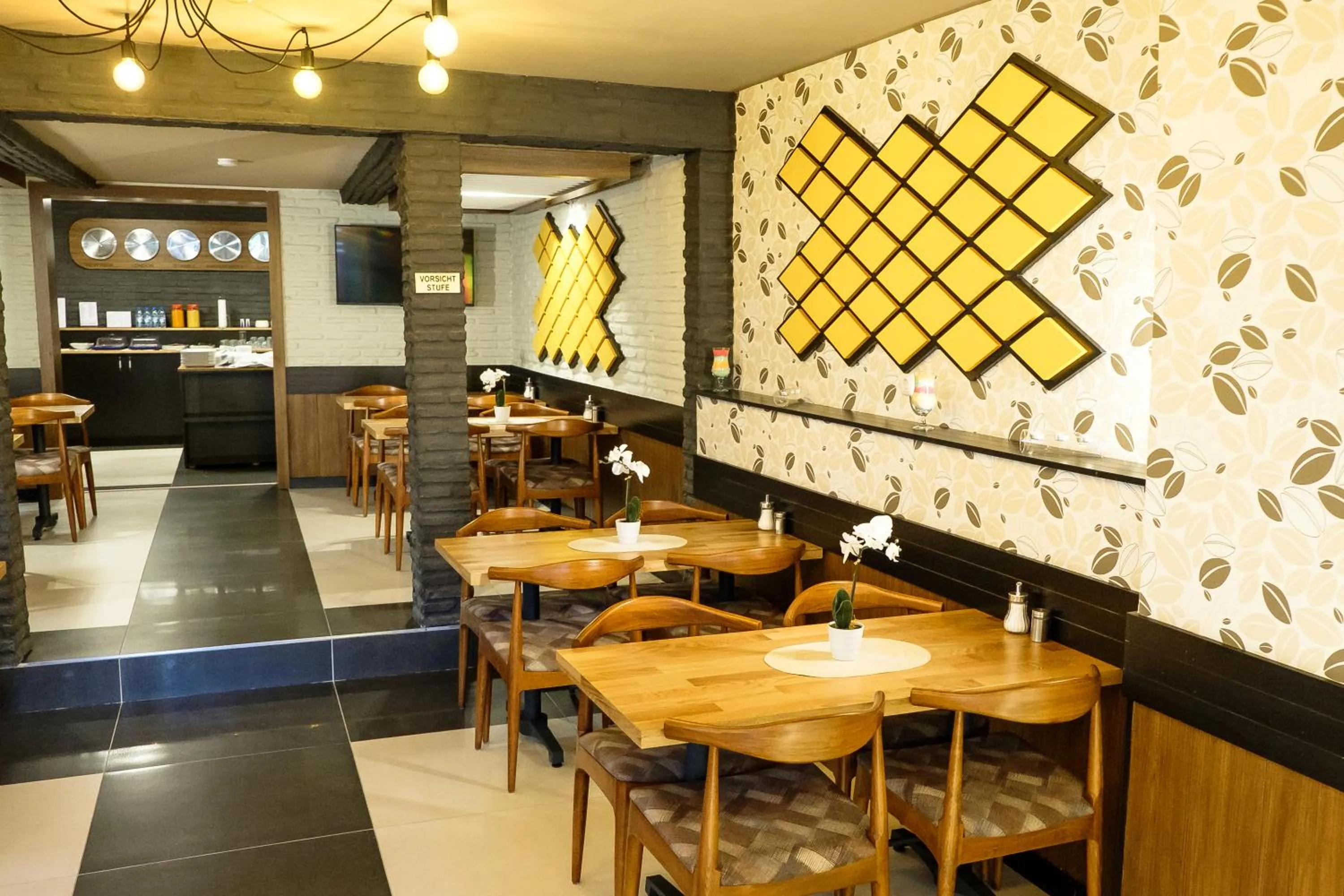 Restaurant/places to eat in Hotel im Anker