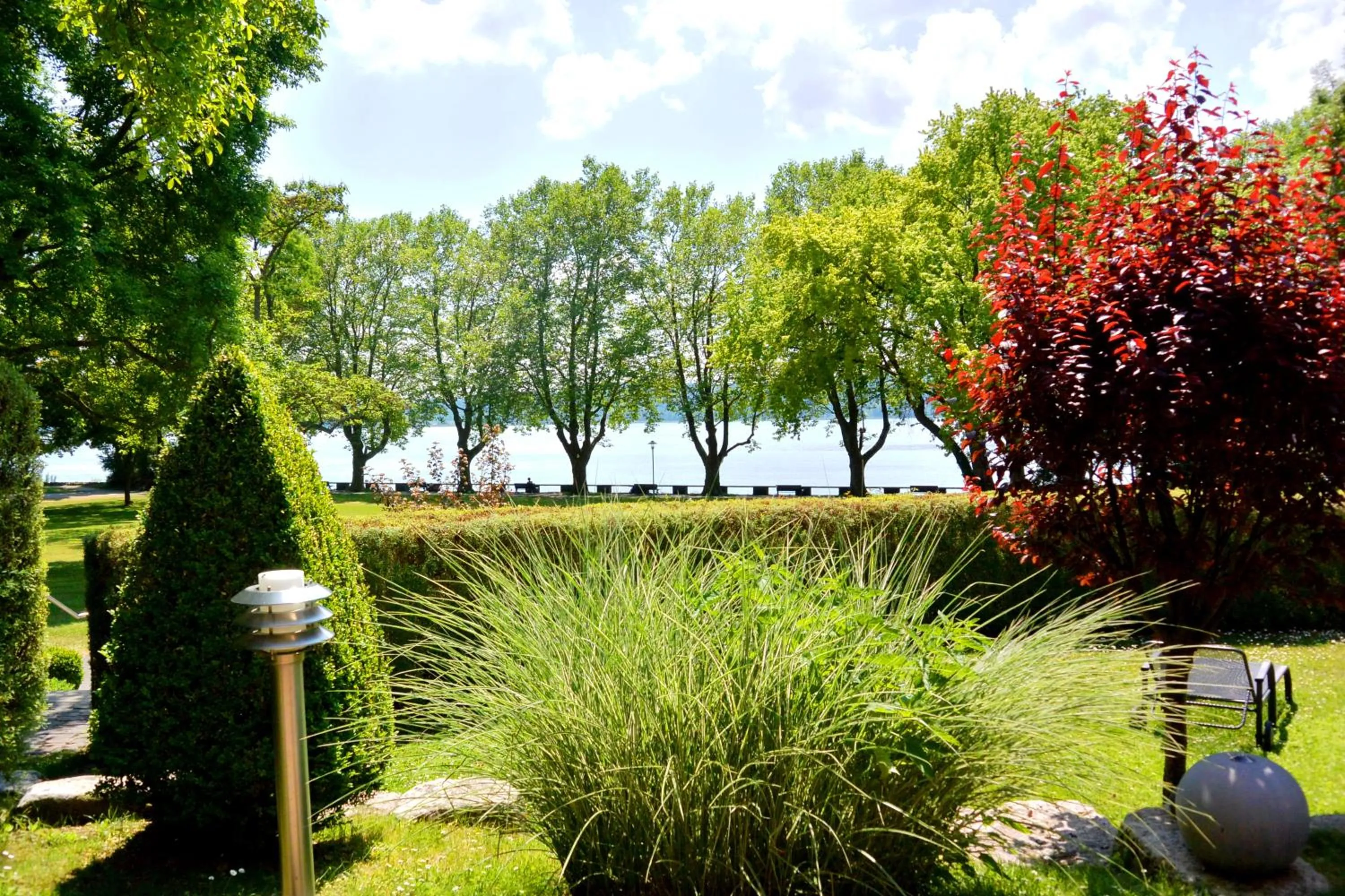 Garden view in Iris am See garni