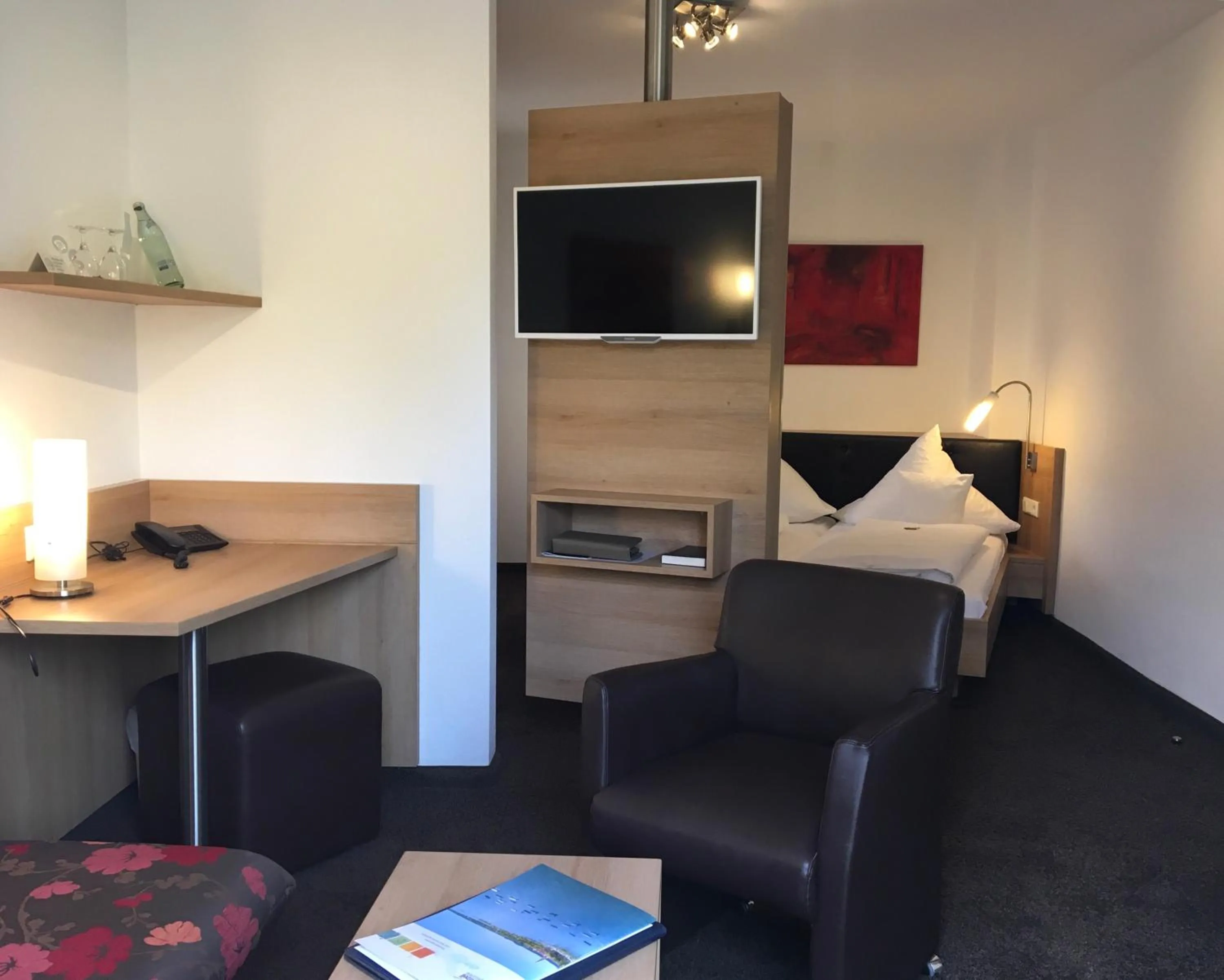 TV and multimedia in Iris am See garni