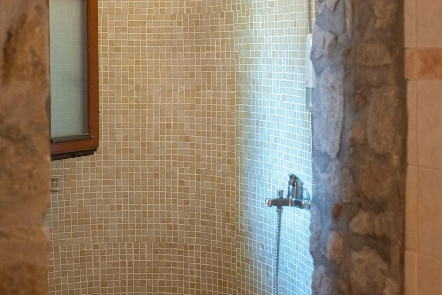 Shower in Albatros Club Mykonos