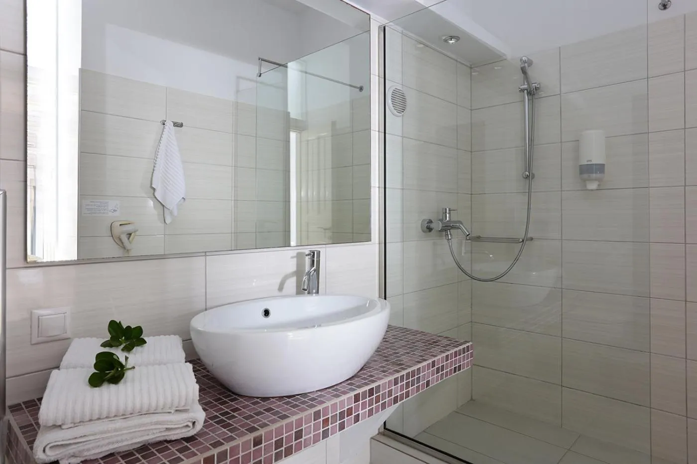 Bathroom in Albatros Club Mykonos