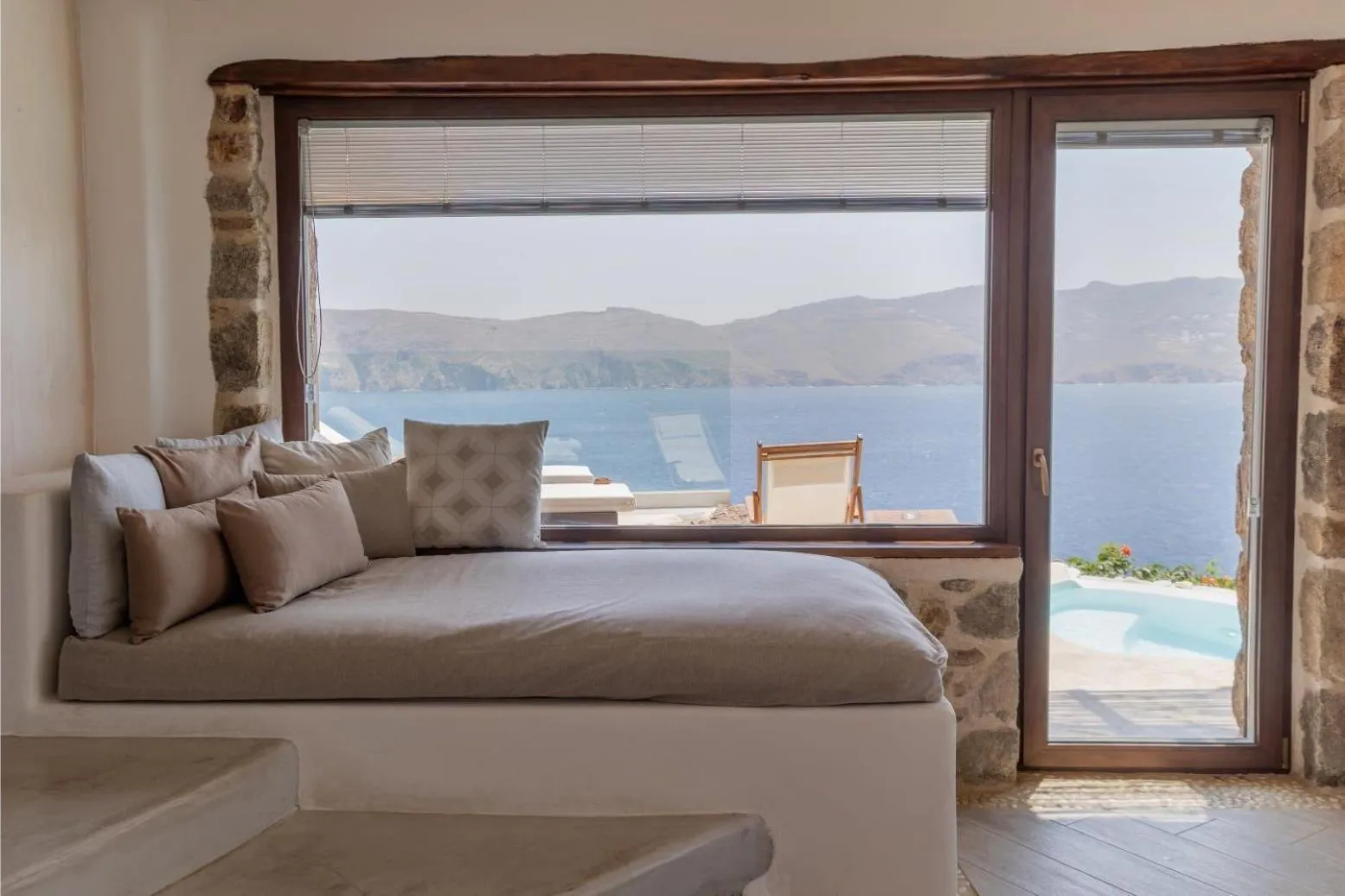 Seating area in Albatros Club Mykonos