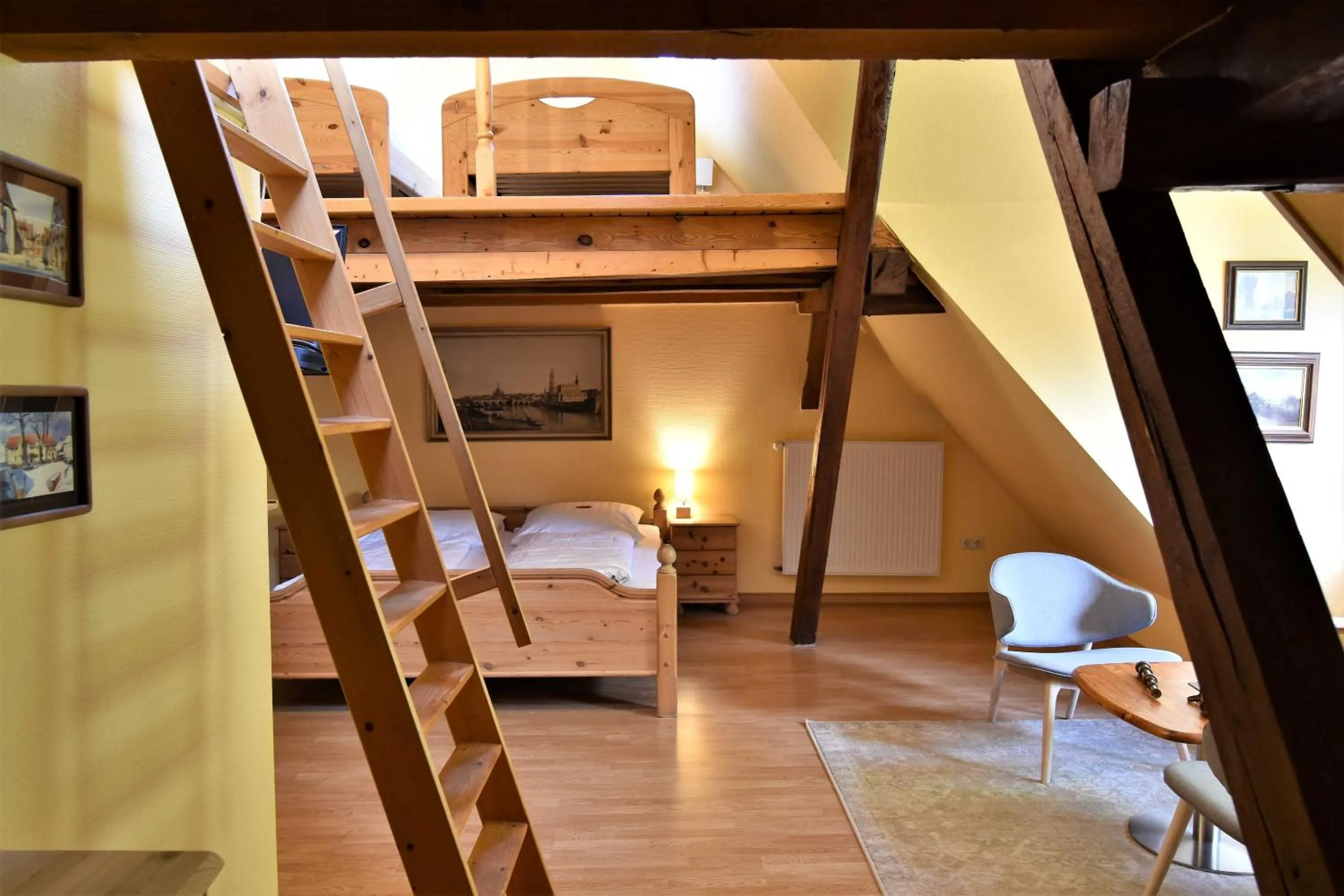 Photo of the whole room, Bed in Hotel-Restaurant Zum Goldenen Stern