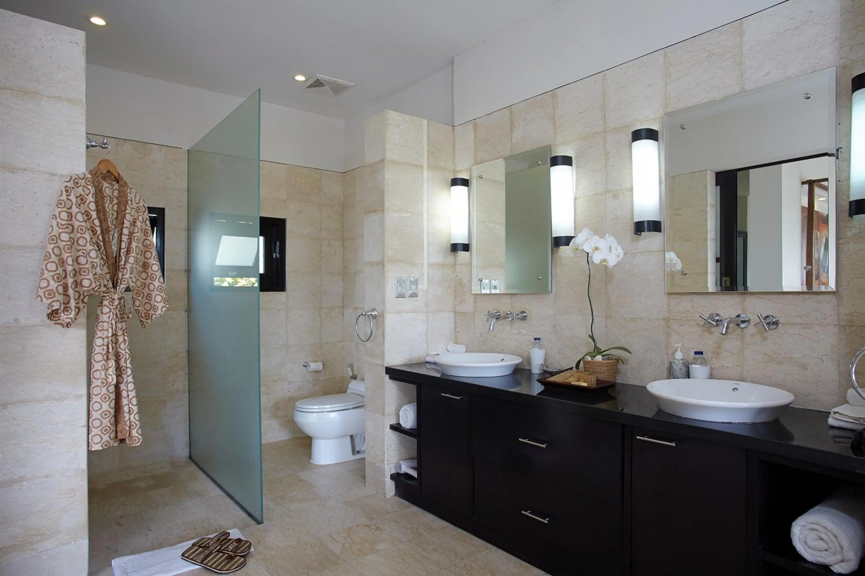 Bathroom in Temple Hill Residence Villa