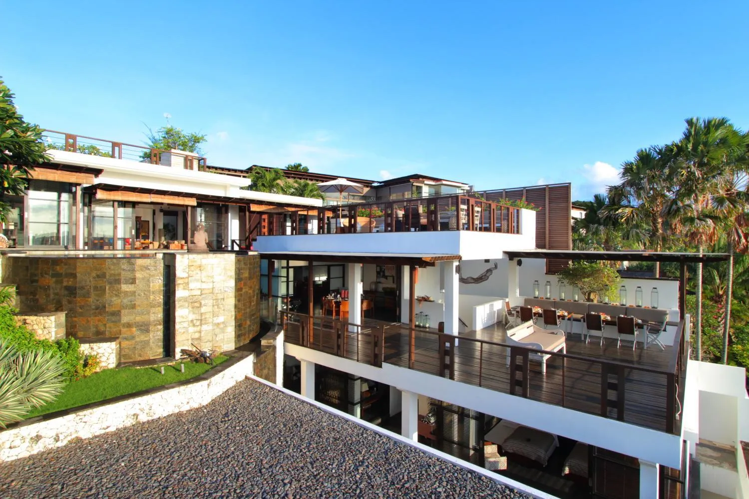 Property building in Temple Hill Residence Villa