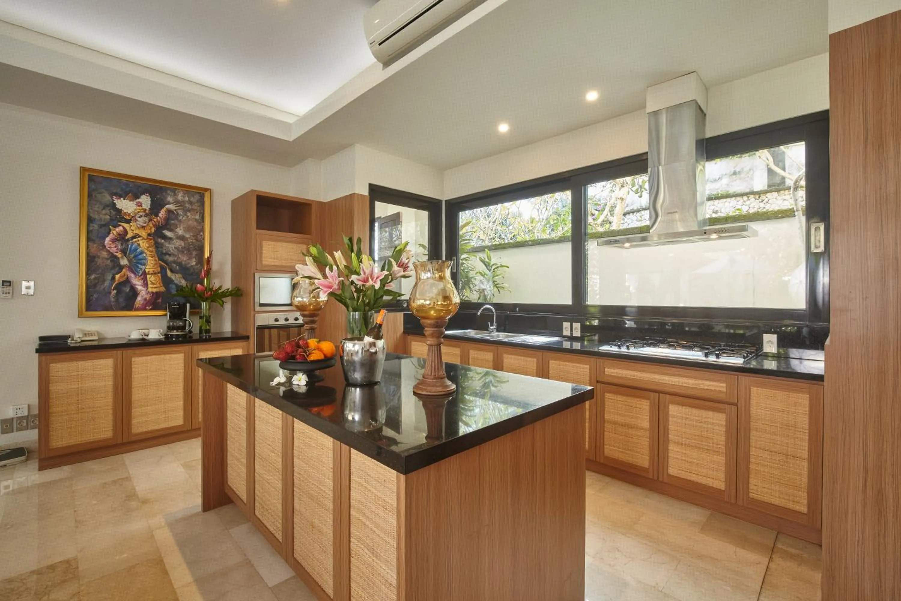 Property building in Temple Hill Residence Villa