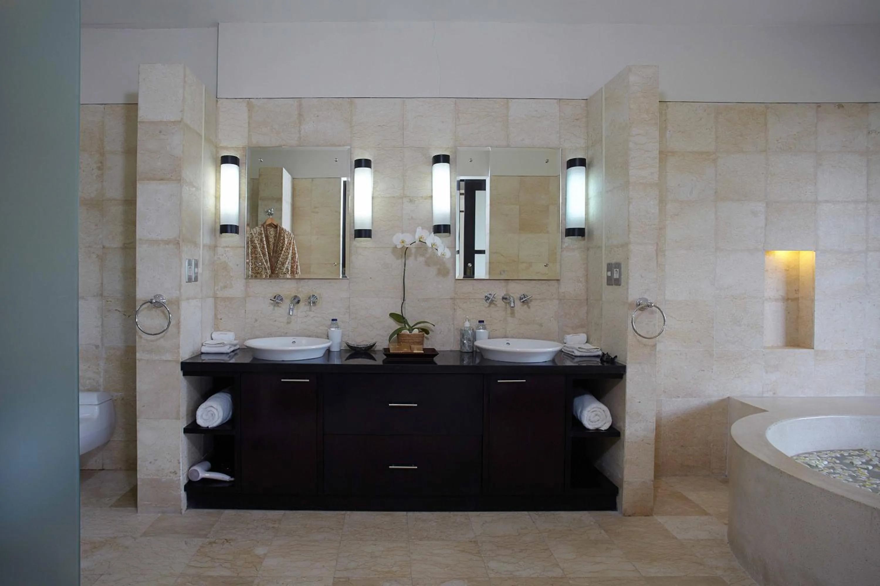 Bathroom in Temple Hill Residence Villa