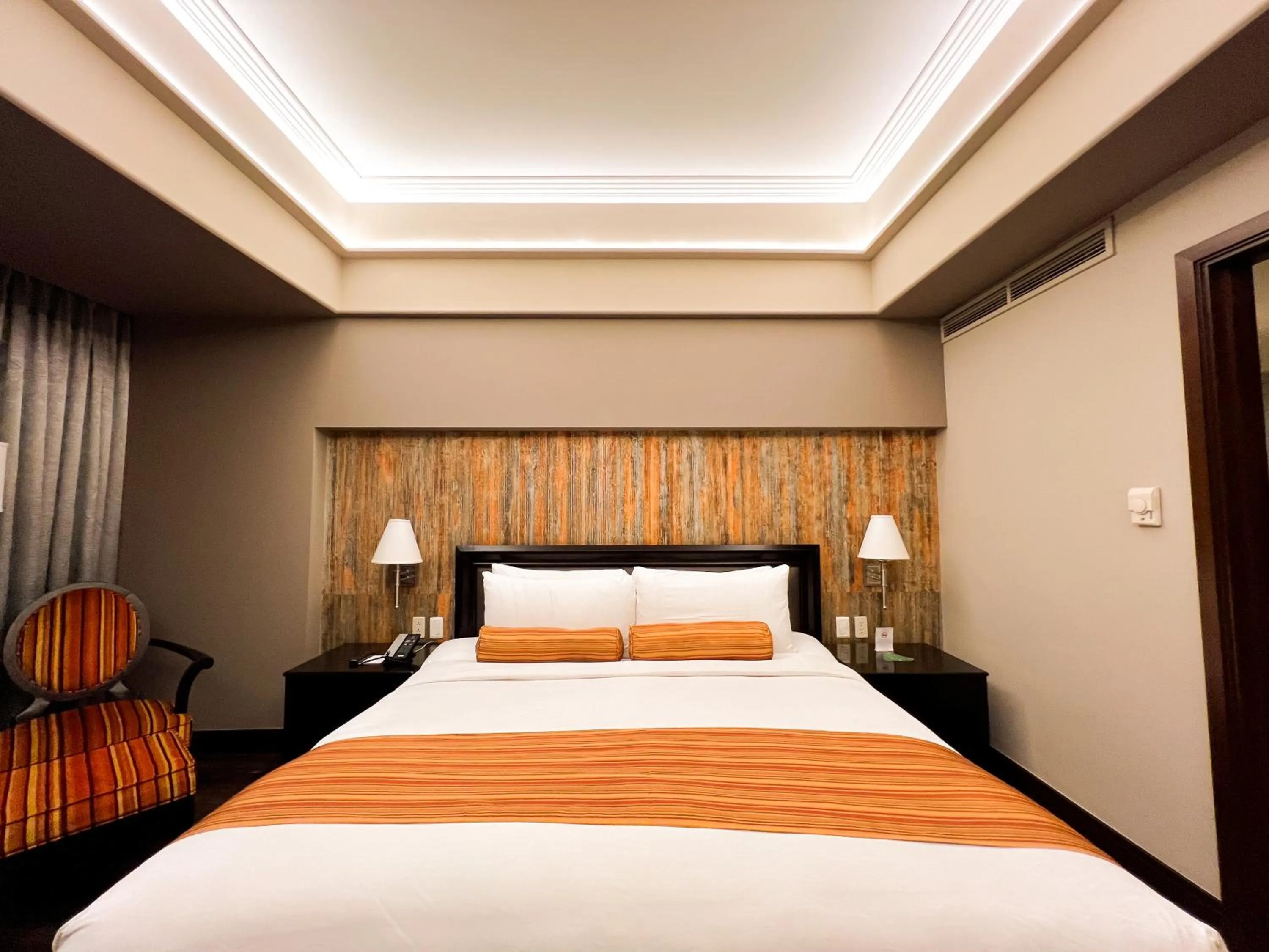 Bedroom, Bed in The Bellevue Manila